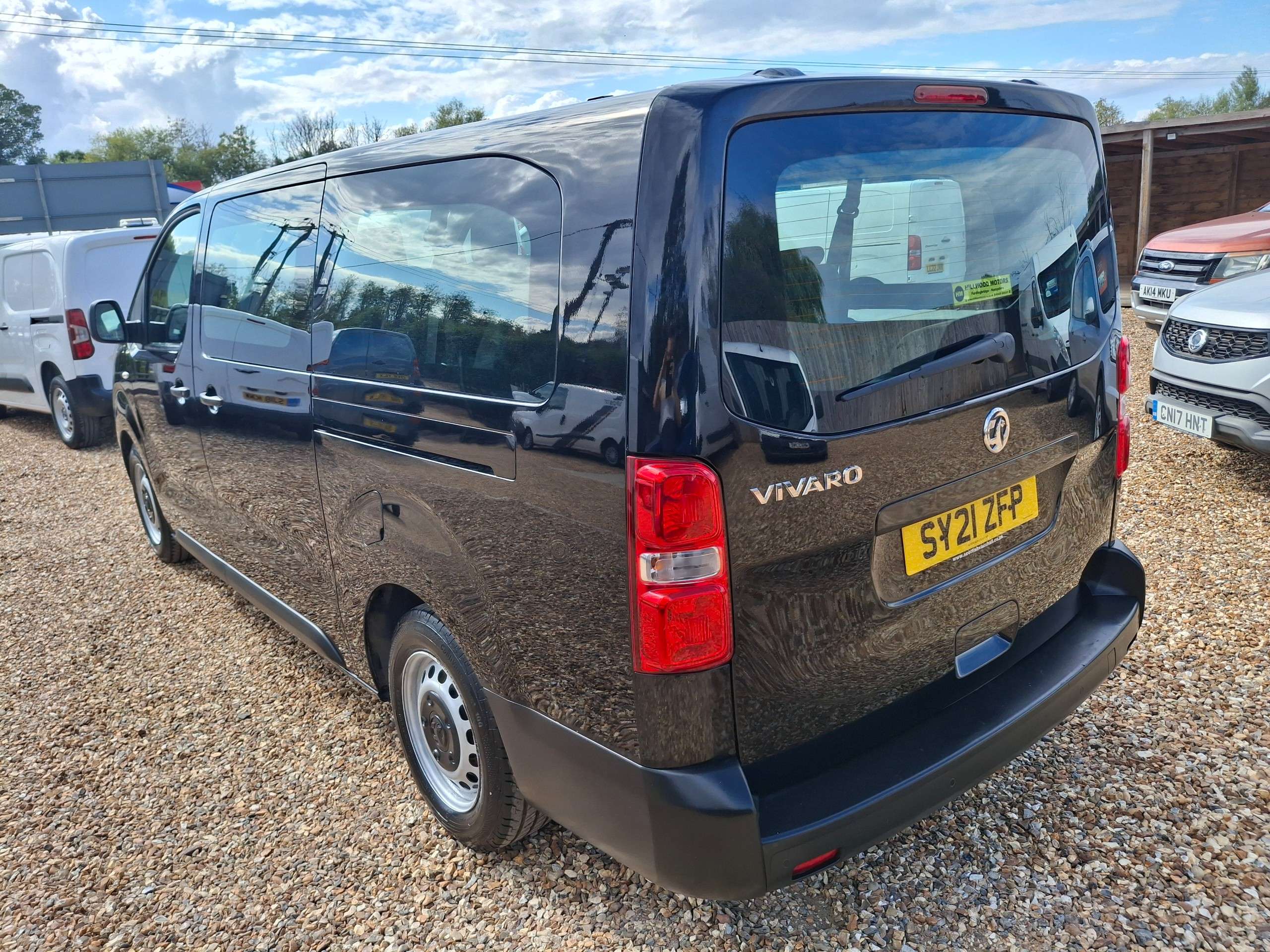 A 2021 VAUXHALL VIVARO 1.5 Turbo D Edition L MPV 5dr Diesel Manual LWB Euro 6 (s/s) (9 Seat) (120 ps) A 2021 VAUXHALL VIVARO 1.5 Turbo D Edition L MPV 5dr Diesel Manual LWB Euro 6 (s/s) (9 Seat) (120 ps)