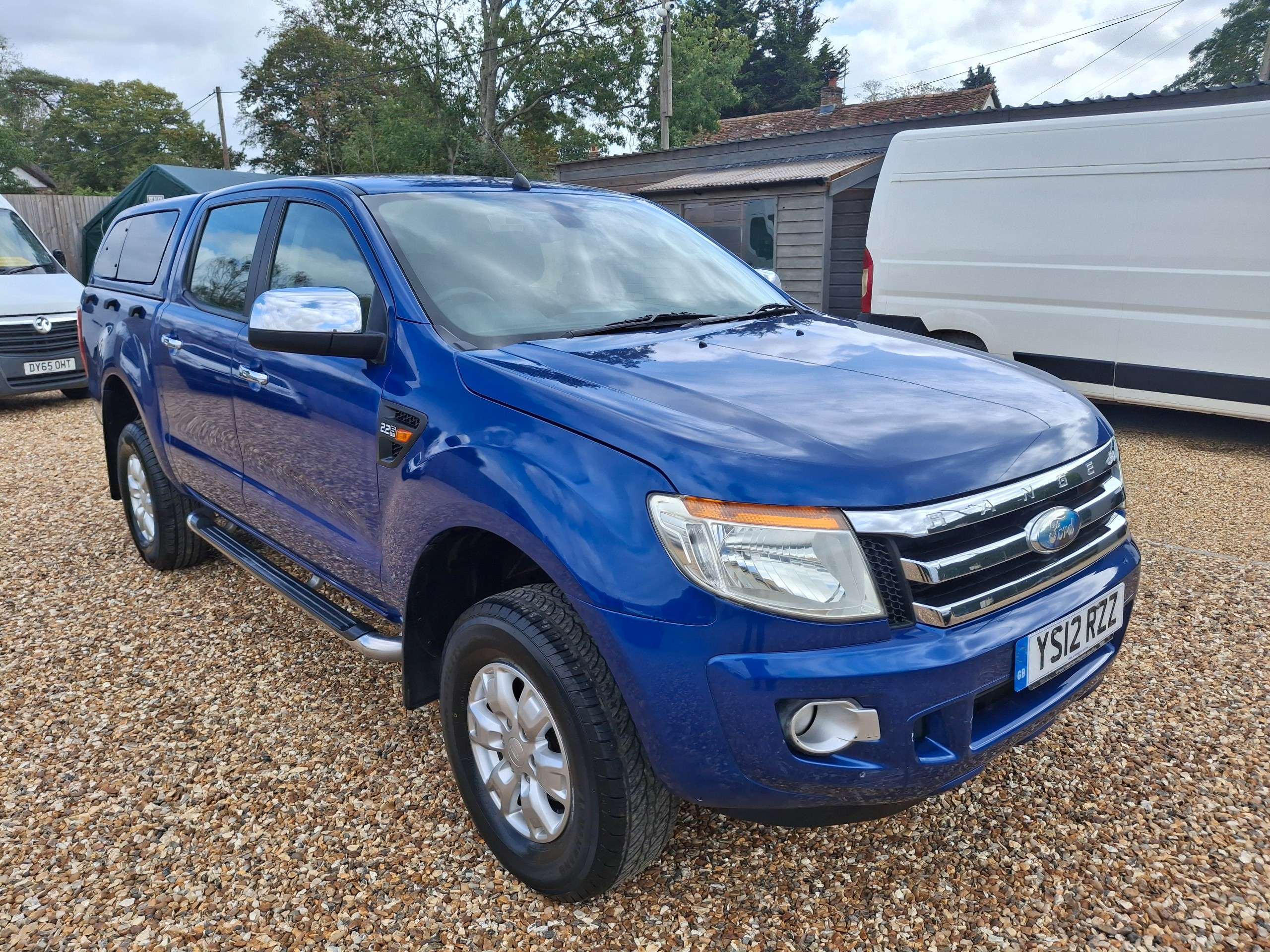 A 2012 FORD RANGER 2.2 TDCi XLT Super Pickup Extended Cab 4dr Diesel Manual 4WD Euro 5 (150 ps) A 2012 FORD RANGER 2.2 TDCi XLT Super Pickup Extended Cab 4dr Diesel Manual 4WD Euro 5 (150 ps)