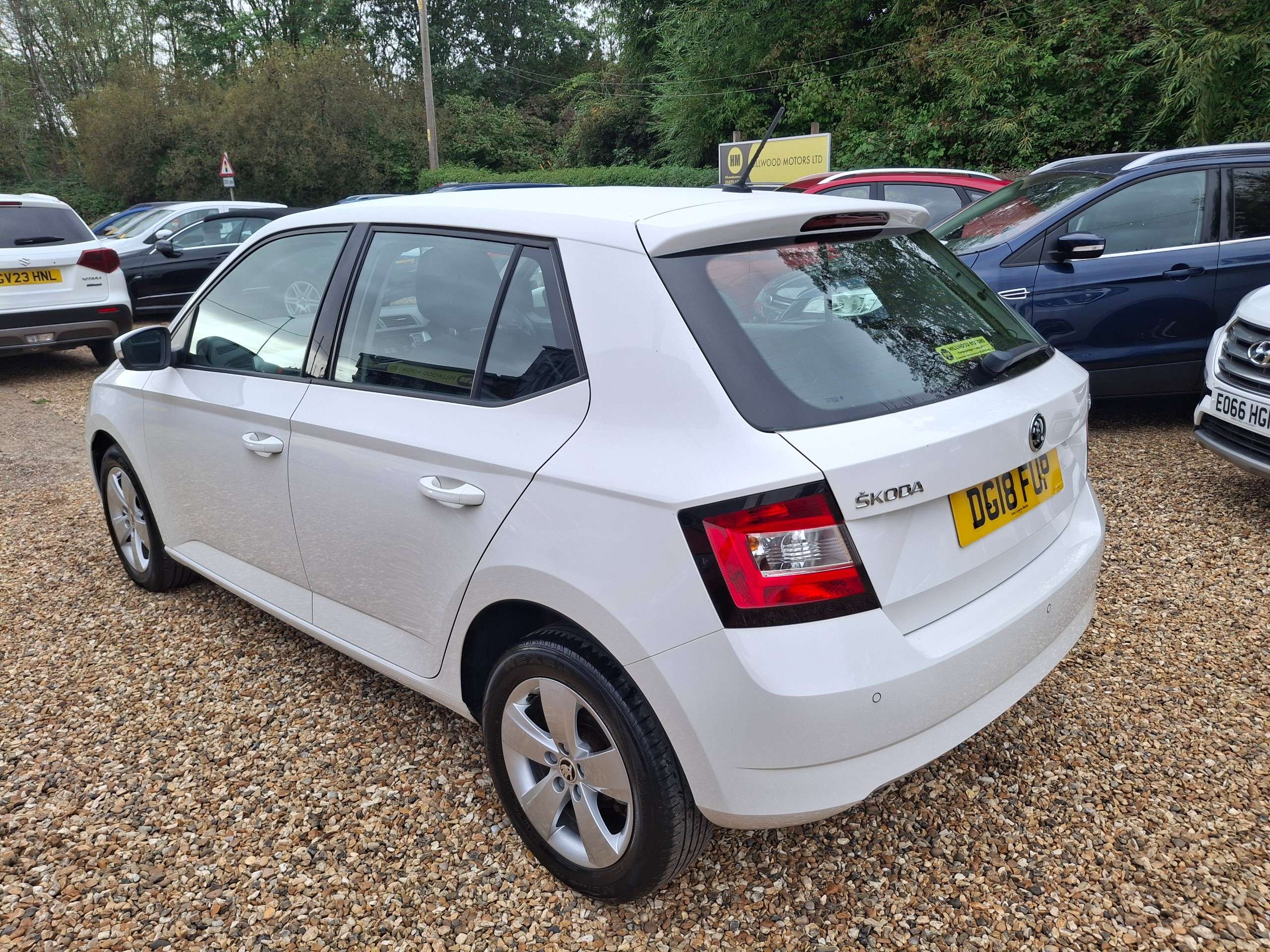 A 2018 SKODA FABIA 1.0 TSI SE Hatchback 5dr Petrol Manual Euro 6 (s/s) (95 ps) A 2018 SKODA FABIA 1.0 TSI SE Hatchback 5dr Petrol Manual Euro 6 (s/s) (95 ps)