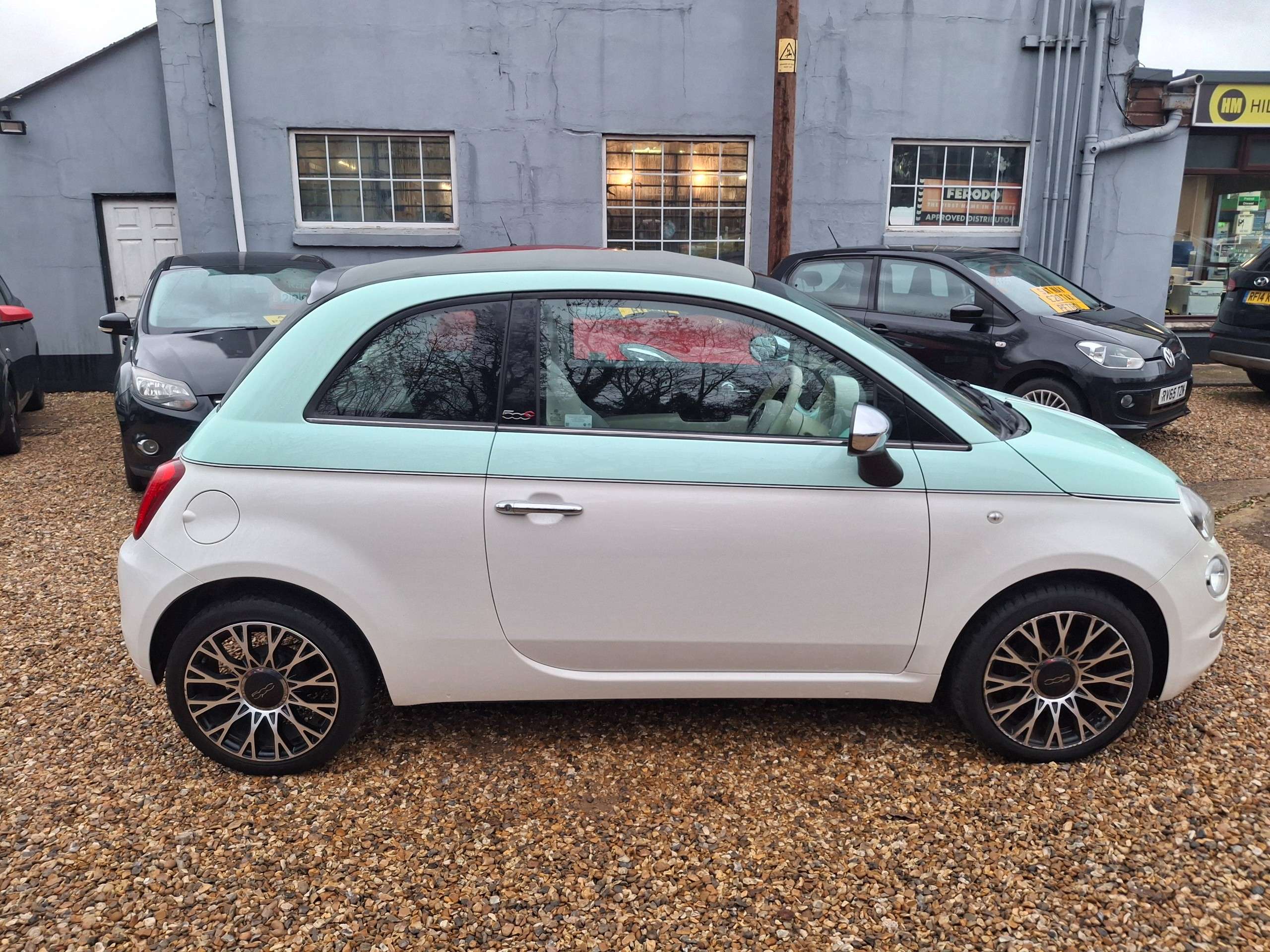 2019 FIAT 500C 2019 FIAT 500C