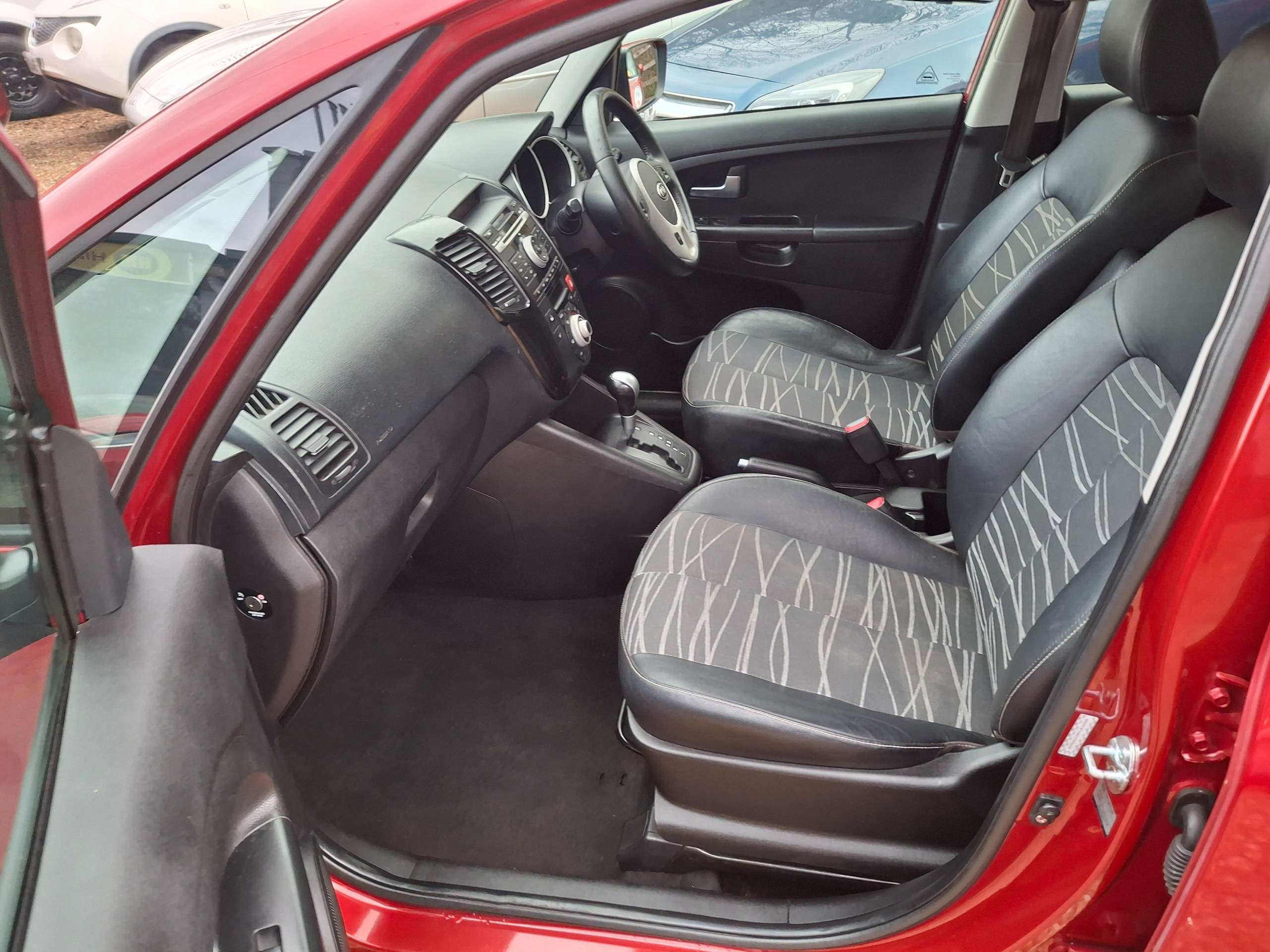 2012 KIA VENGA 2012 KIA VENGA