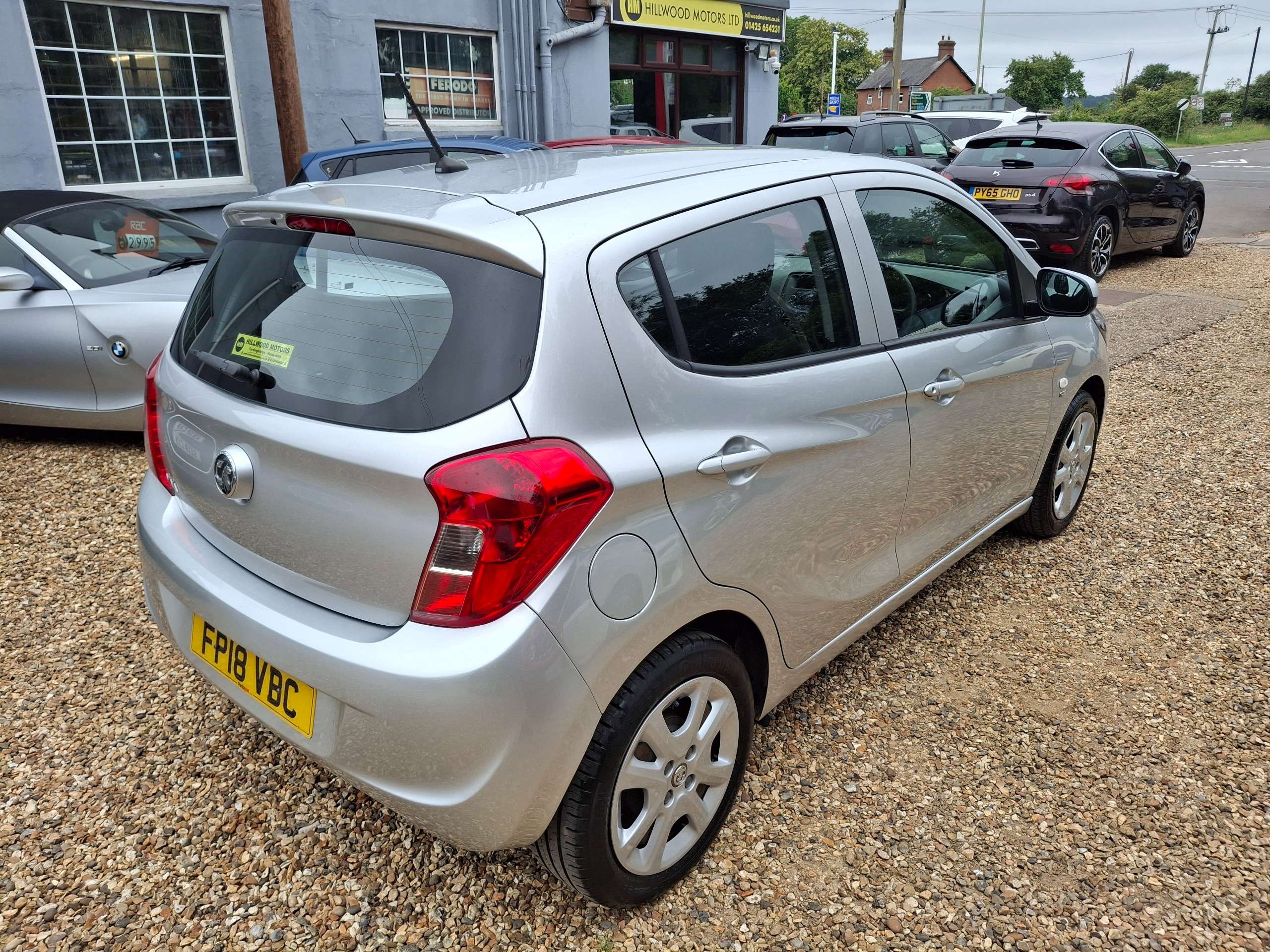 A 2018 VAUXHALL VIVA 1.0i SE Hatchback 5dr Petrol Manual Euro 6 (a/c) (73 ps) A 2018 VAUXHALL VIVA 1.0i SE Hatchback 5dr Petrol Manual Euro 6 (a/c) (73 ps)