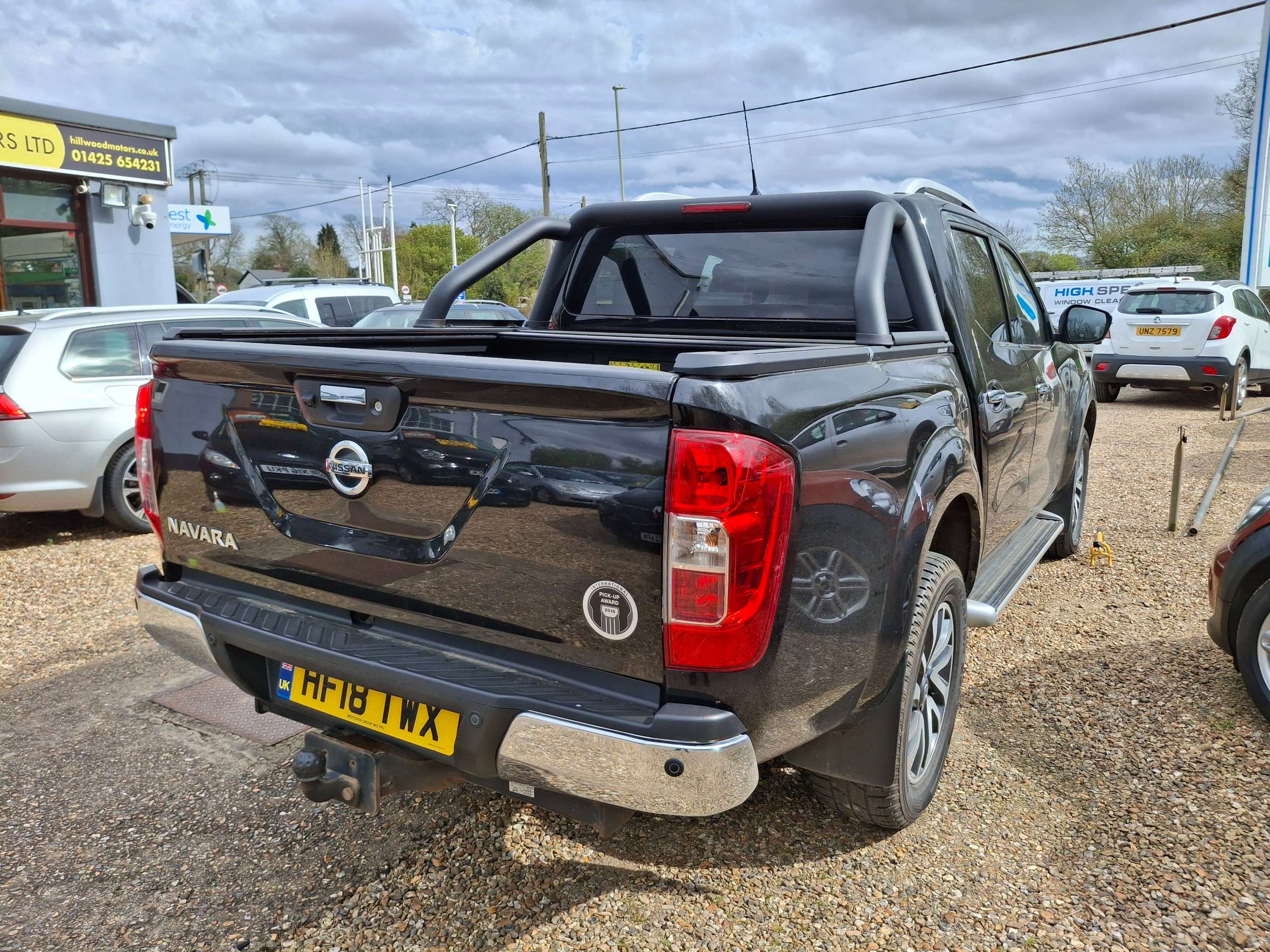 A 2018 NISSAN NAVARA 2.3 dCi Tekna Pickup Double Cab 4dr Diesel Auto 4WD Euro 6 (190 ps) A 2018 NISSAN NAVARA 2.3 dCi Tekna Pickup Double Cab 4dr Diesel Auto 4WD Euro 6 (190 ps)