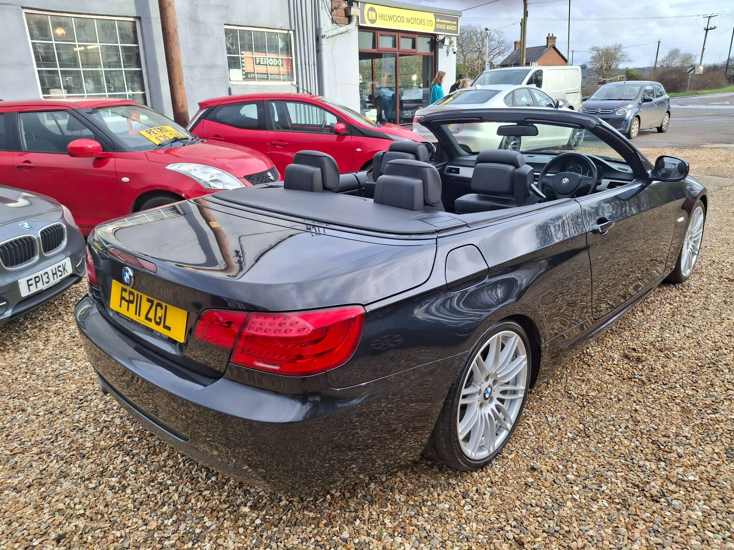 2011 BMW 3 SERIES 2011 BMW 3 SERIES