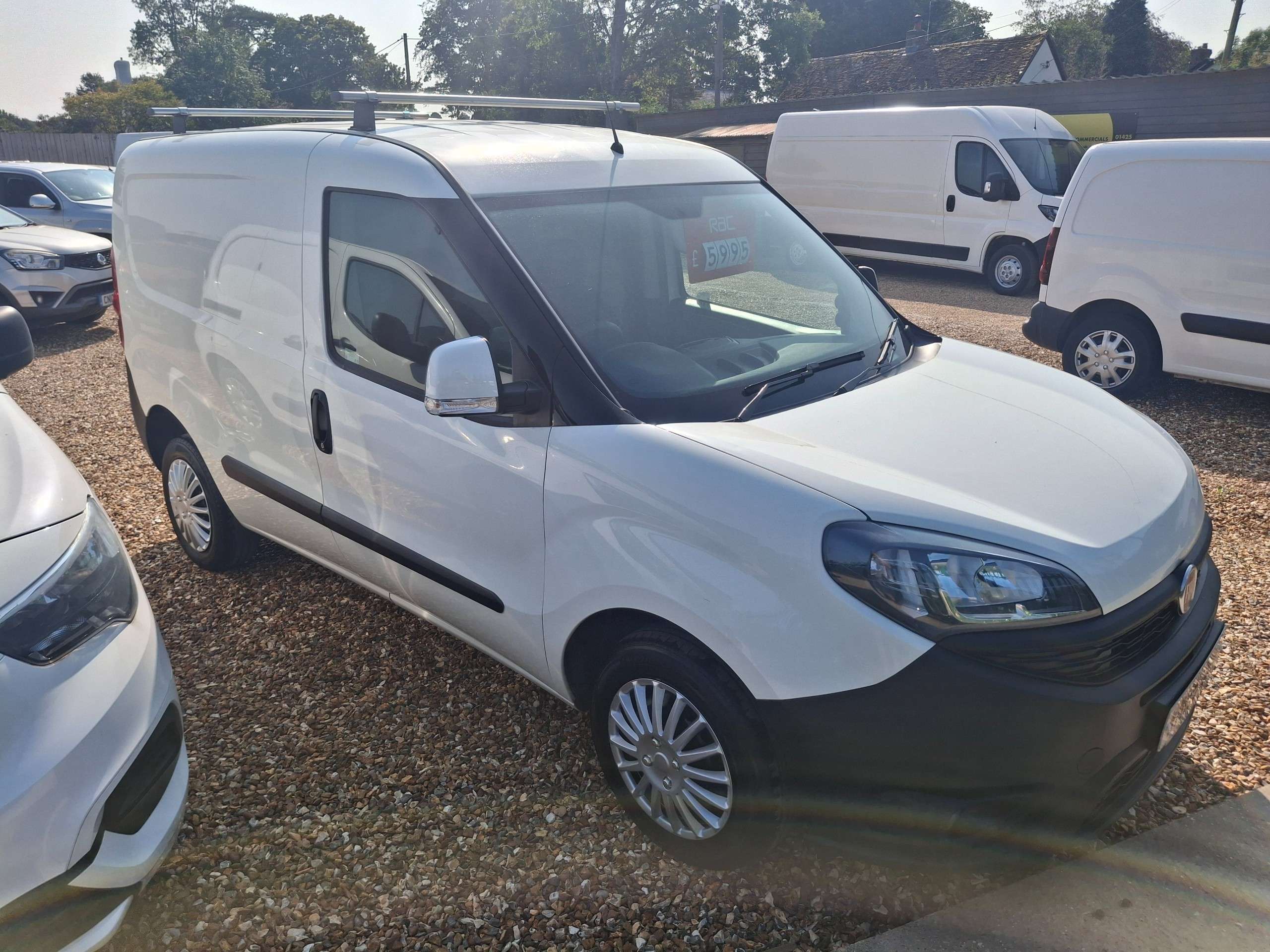 A 2020 FIAT DOBLO 1.3 MultiJetII Tecnico Panel Van 4dr Diesel Manual L1 H1 Euro 6 (s/s) (95 bhp) A 2020 FIAT DOBLO 1.3 MultiJetII Tecnico Panel Van 4dr Diesel Manual L1 H1 Euro 6 (s/s) (95 bhp)