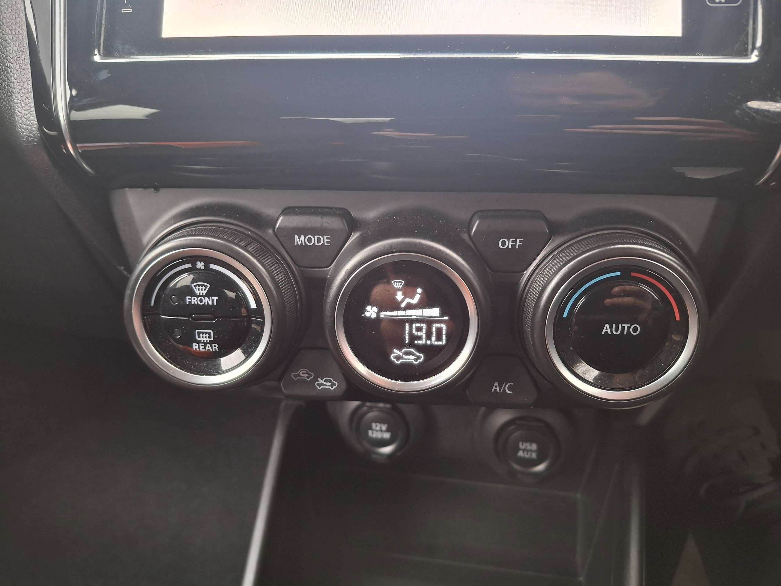 2018 SUZUKI SWIFT 2018 SUZUKI SWIFT