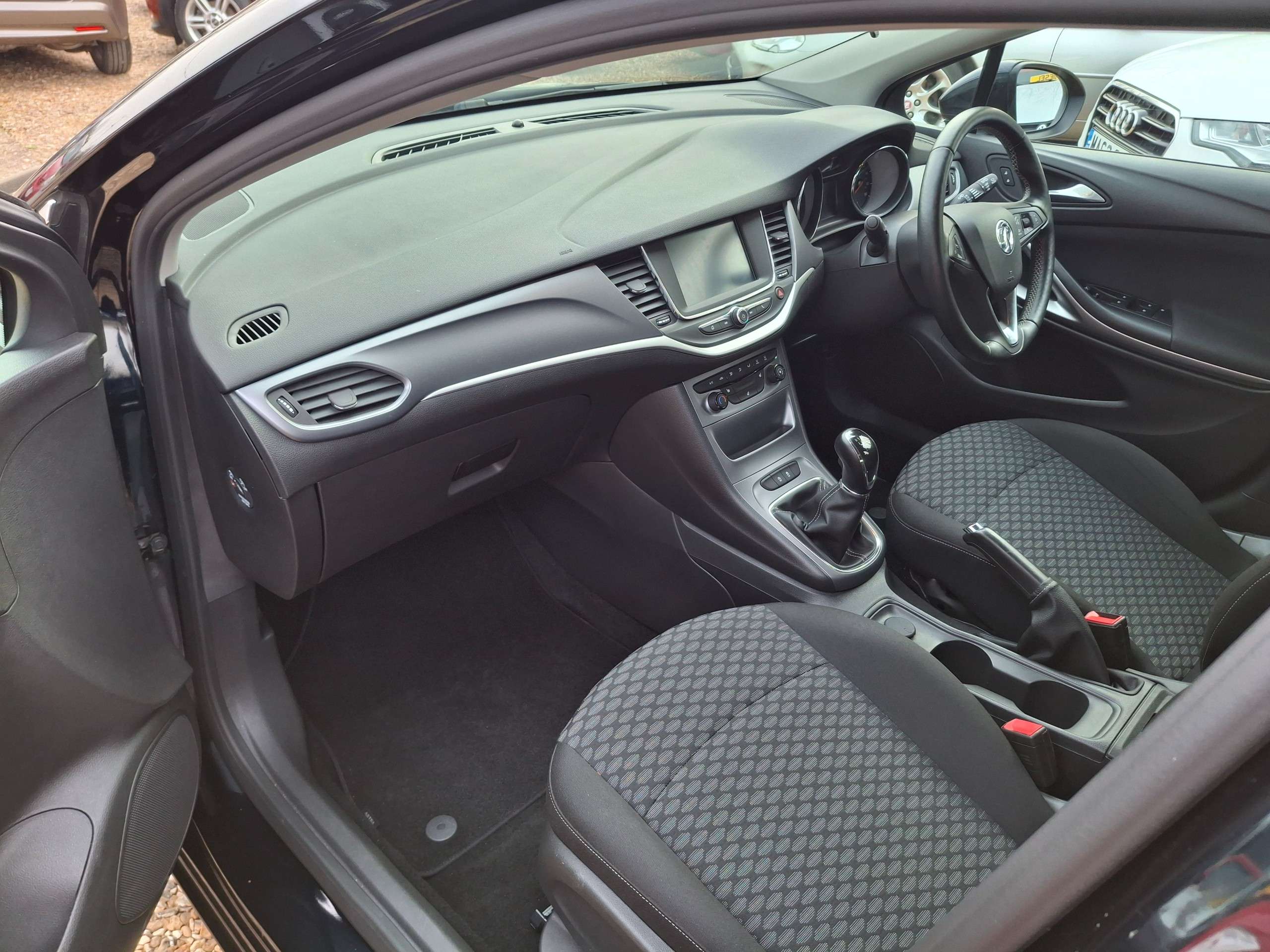 2017 VAUXHALL ASTRA 2017 VAUXHALL ASTRA