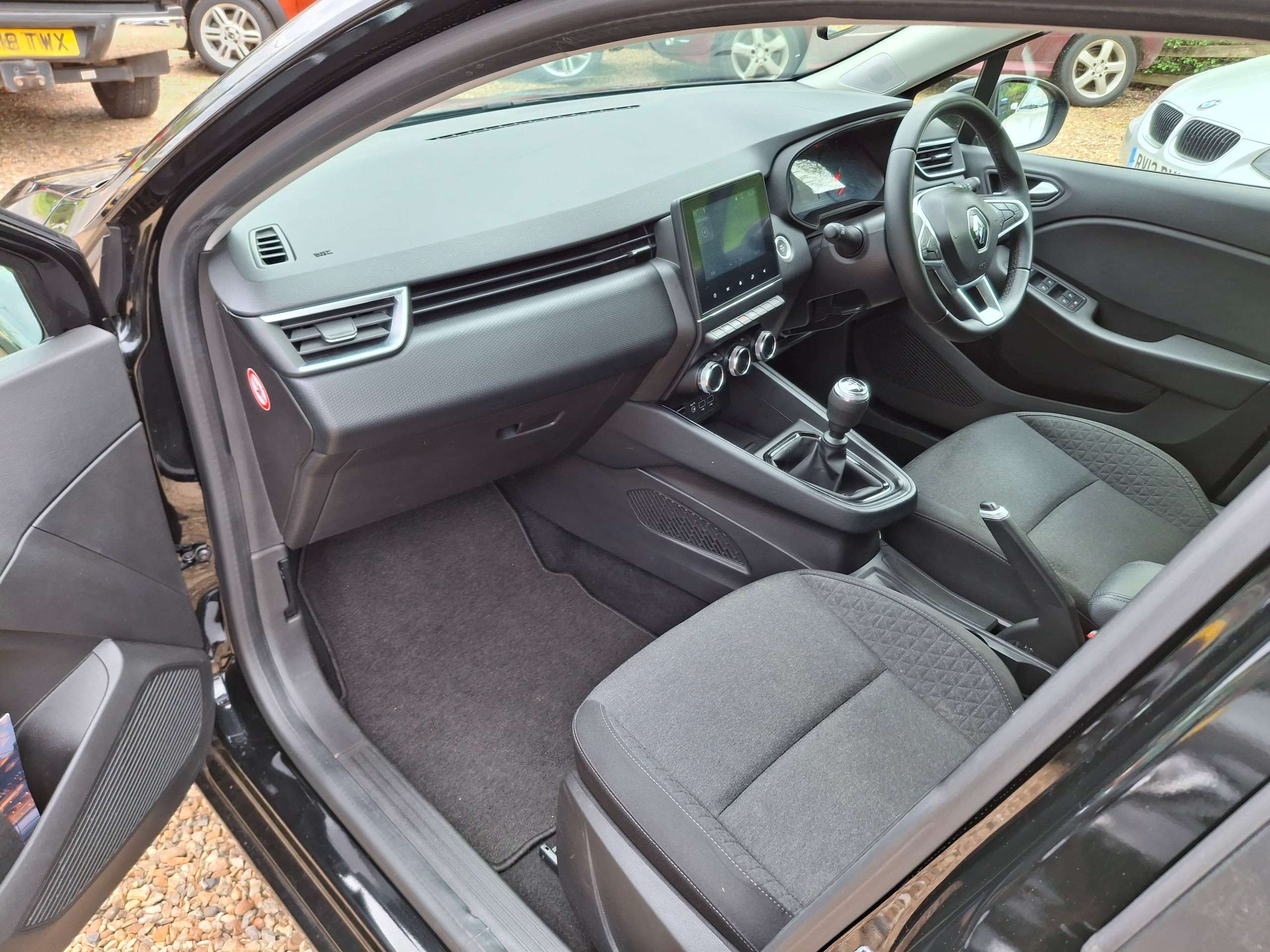2022 RENAULT CLIO 2022 RENAULT CLIO