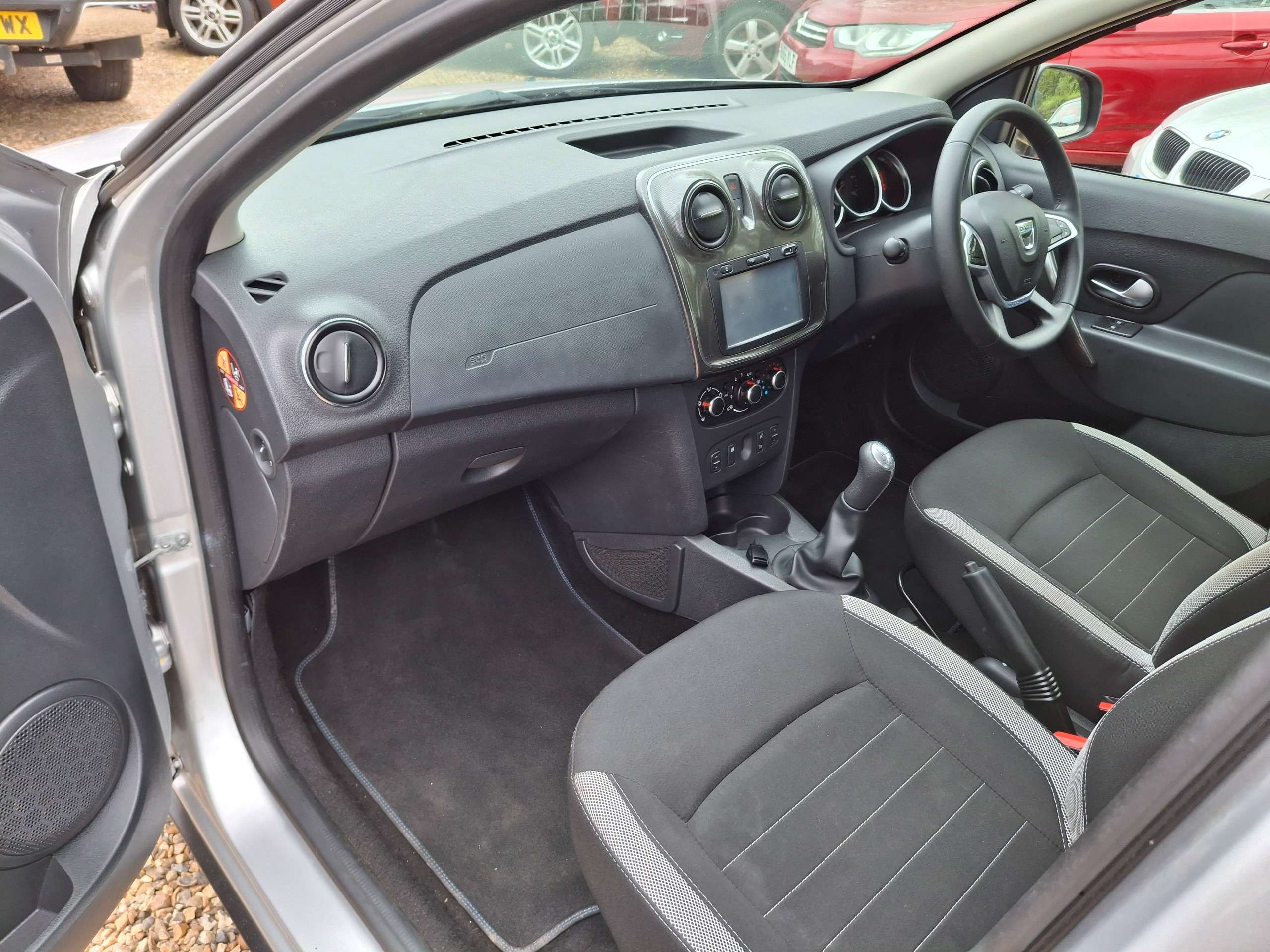 2018 DACIA SANDERO STEPWAY 2018 DACIA SANDERO STEPWAY