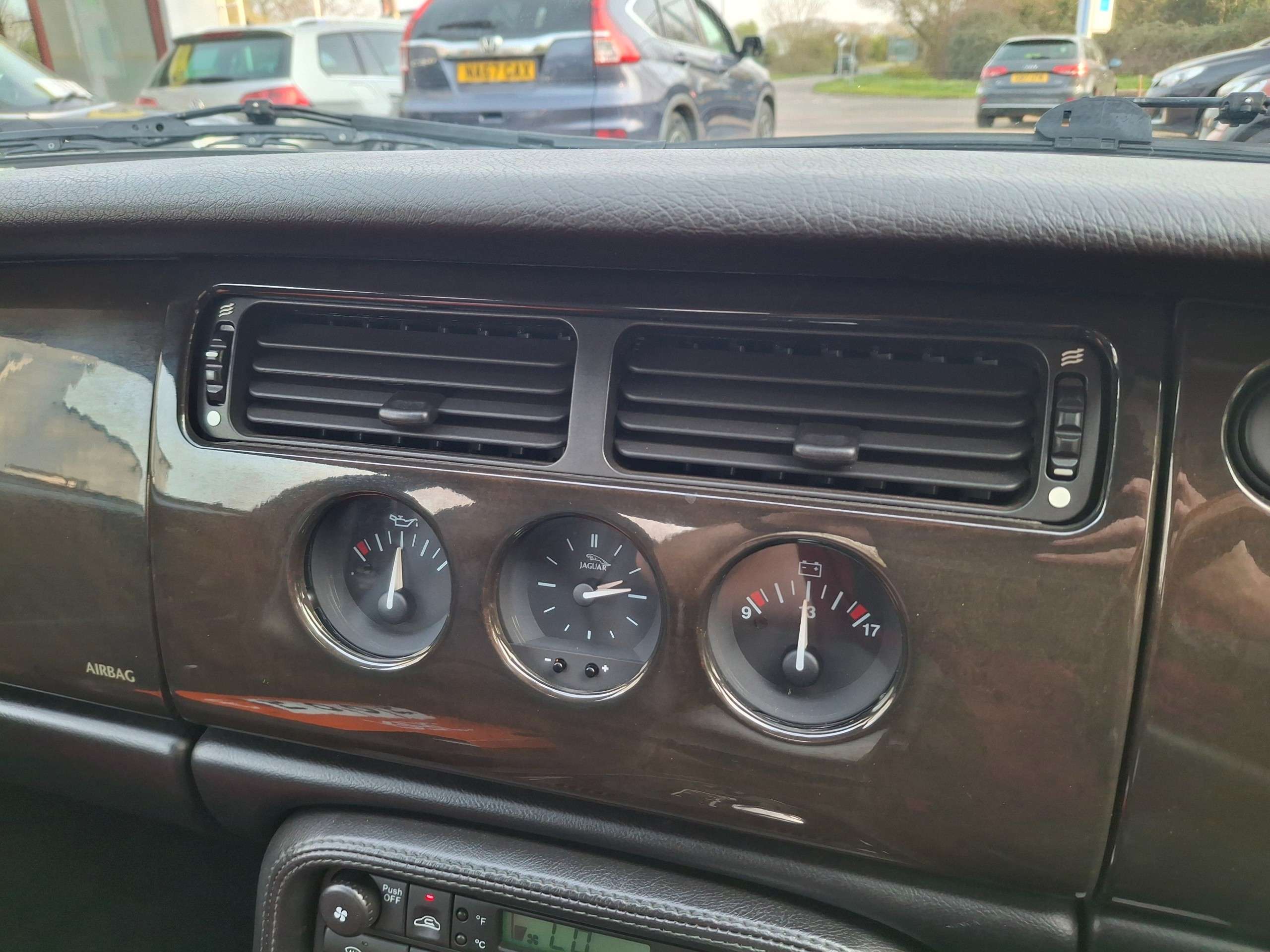 1998 JAGUAR XKR 1998 JAGUAR XKR