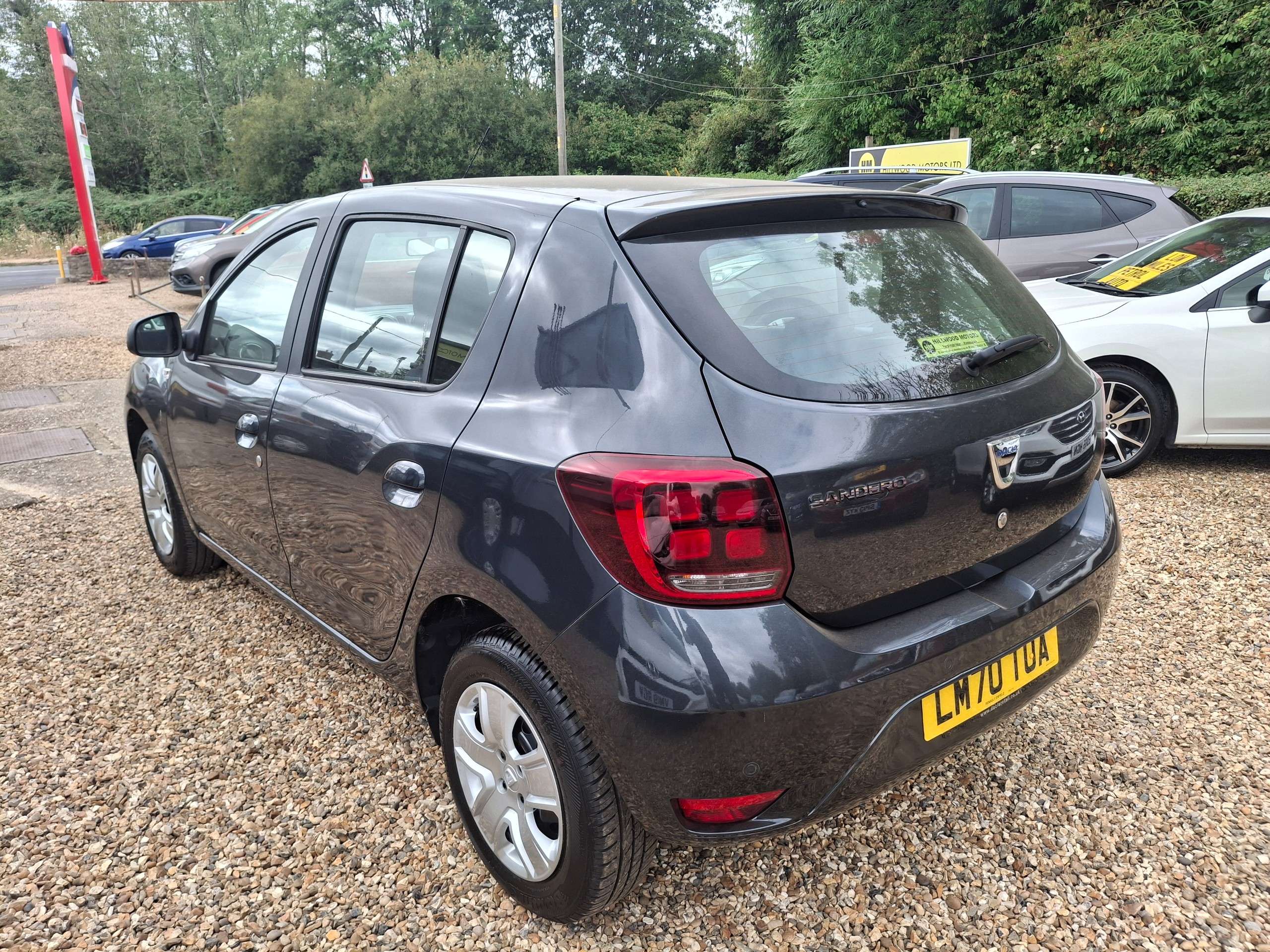 A 2020 DACIA SANDERO 0.9 TCe Comfort Hatchback 5dr Petrol Manual Euro 6 (s/s) (90 ps) A 2020 DACIA SANDERO 0.9 TCe Comfort Hatchback 5dr Petrol Manual Euro 6 (s/s) (90 ps)