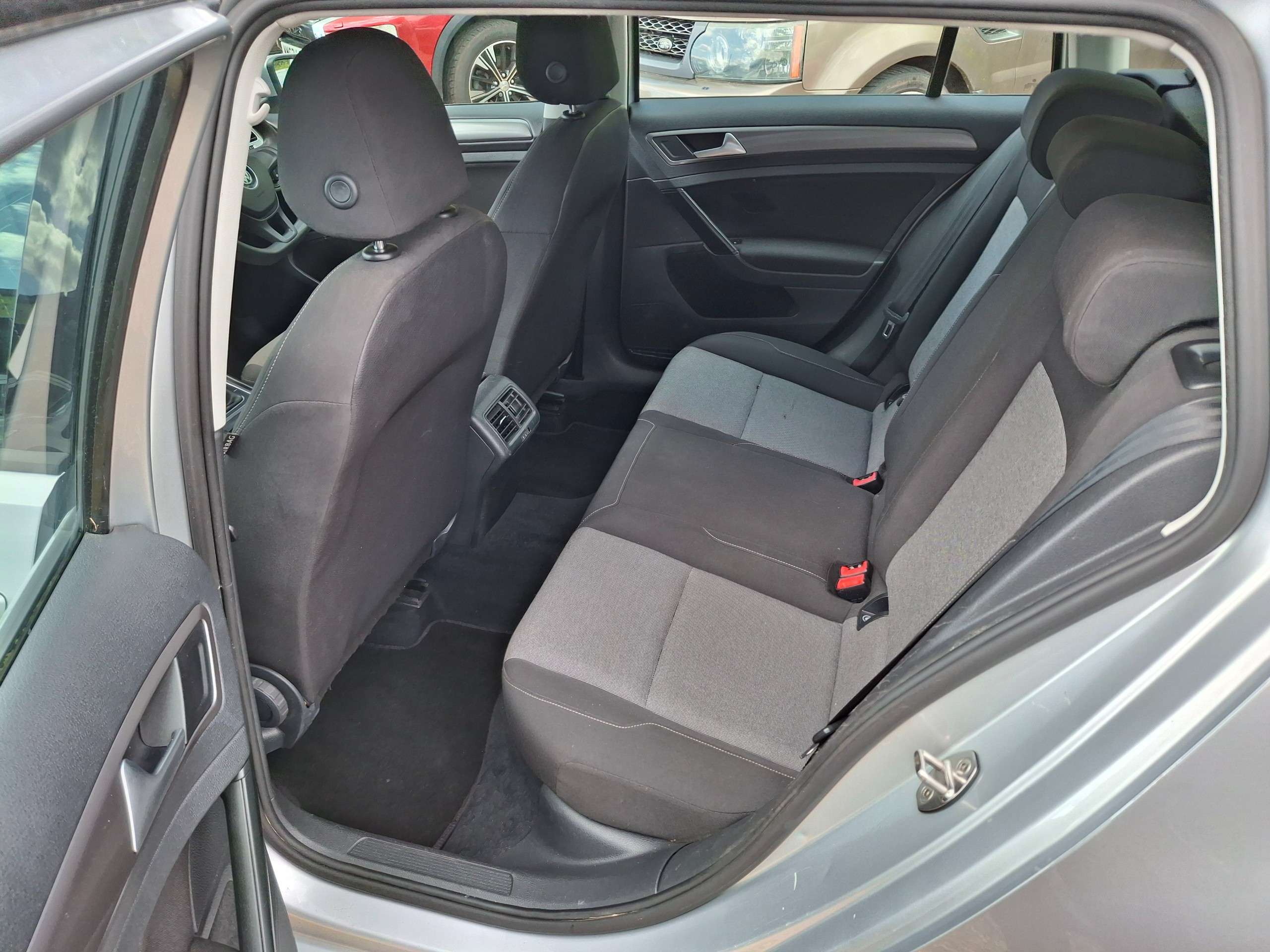 2016 VOLKSWAGEN GOLF 2016 VOLKSWAGEN GOLF