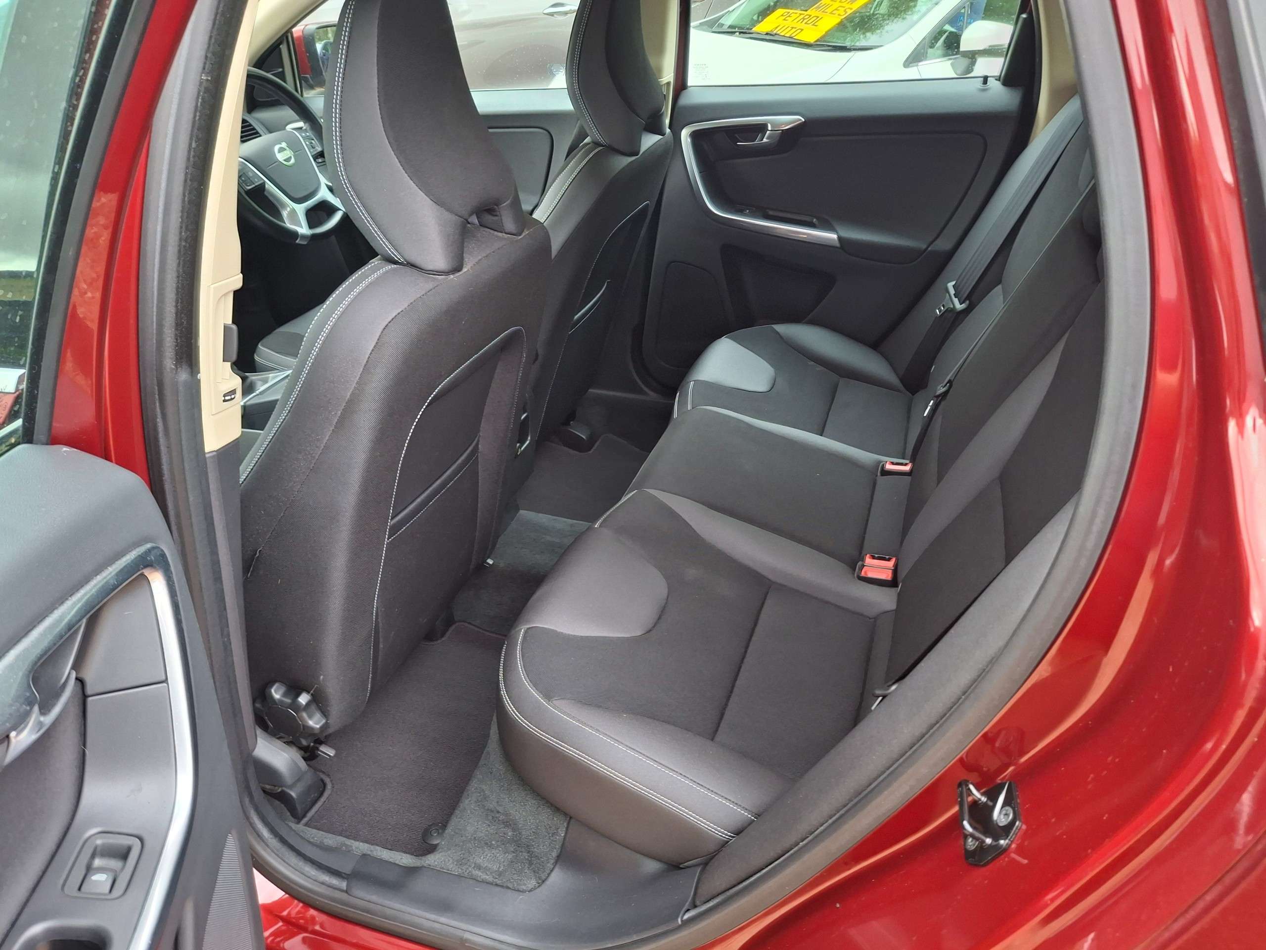 2013 VOLVO XC60 2013 VOLVO XC60