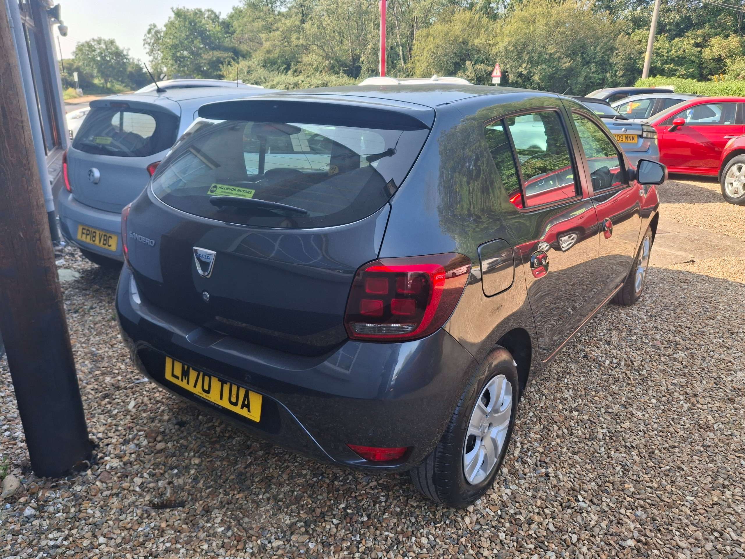 A 2020 DACIA SANDERO 0.9 TCe Comfort Hatchback 5dr Petrol Manual Euro 6 (s/s) (90 ps) A 2020 DACIA SANDERO 0.9 TCe Comfort Hatchback 5dr Petrol Manual Euro 6 (s/s) (90 ps)