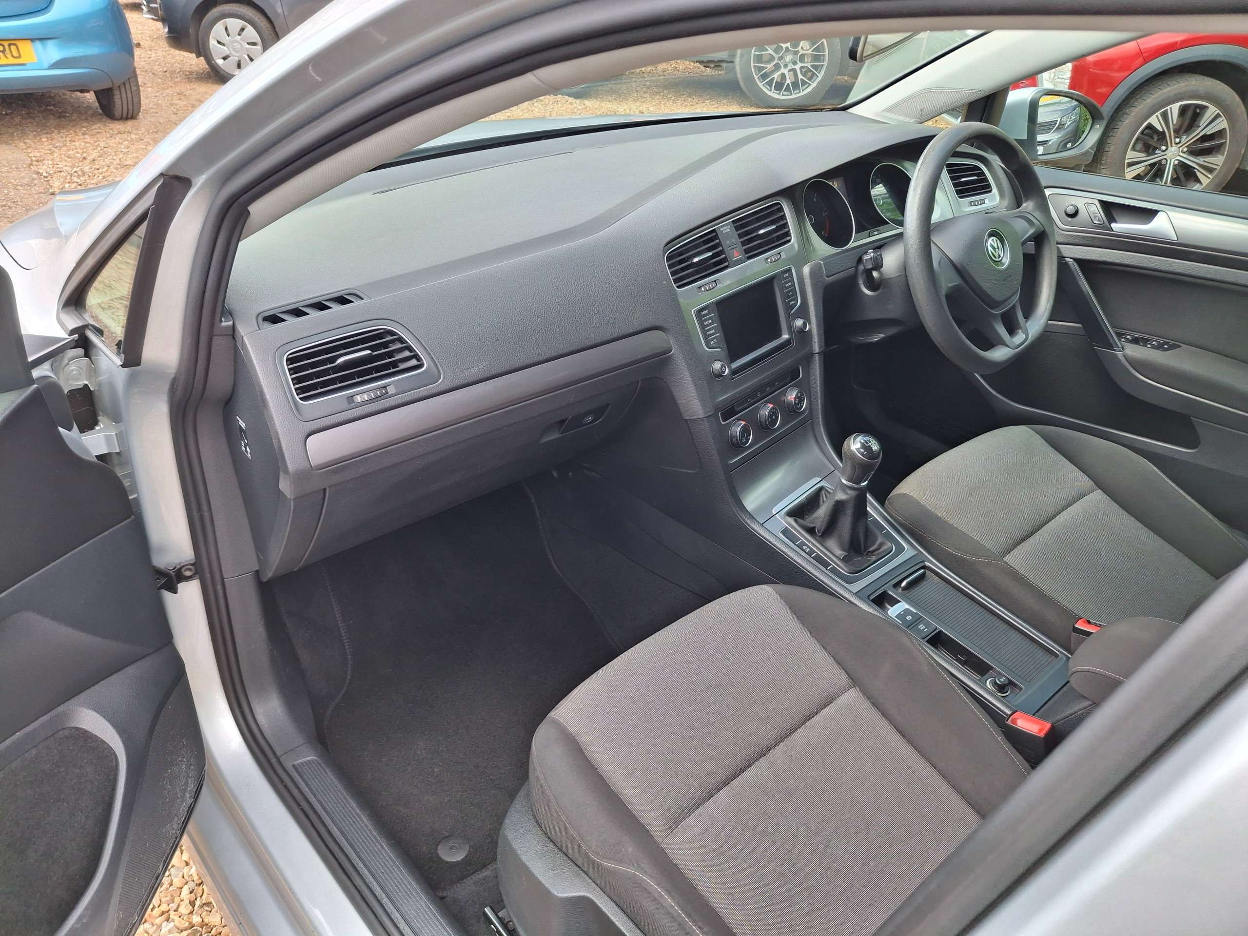 2016 VOLKSWAGEN GOLF 2016 VOLKSWAGEN GOLF