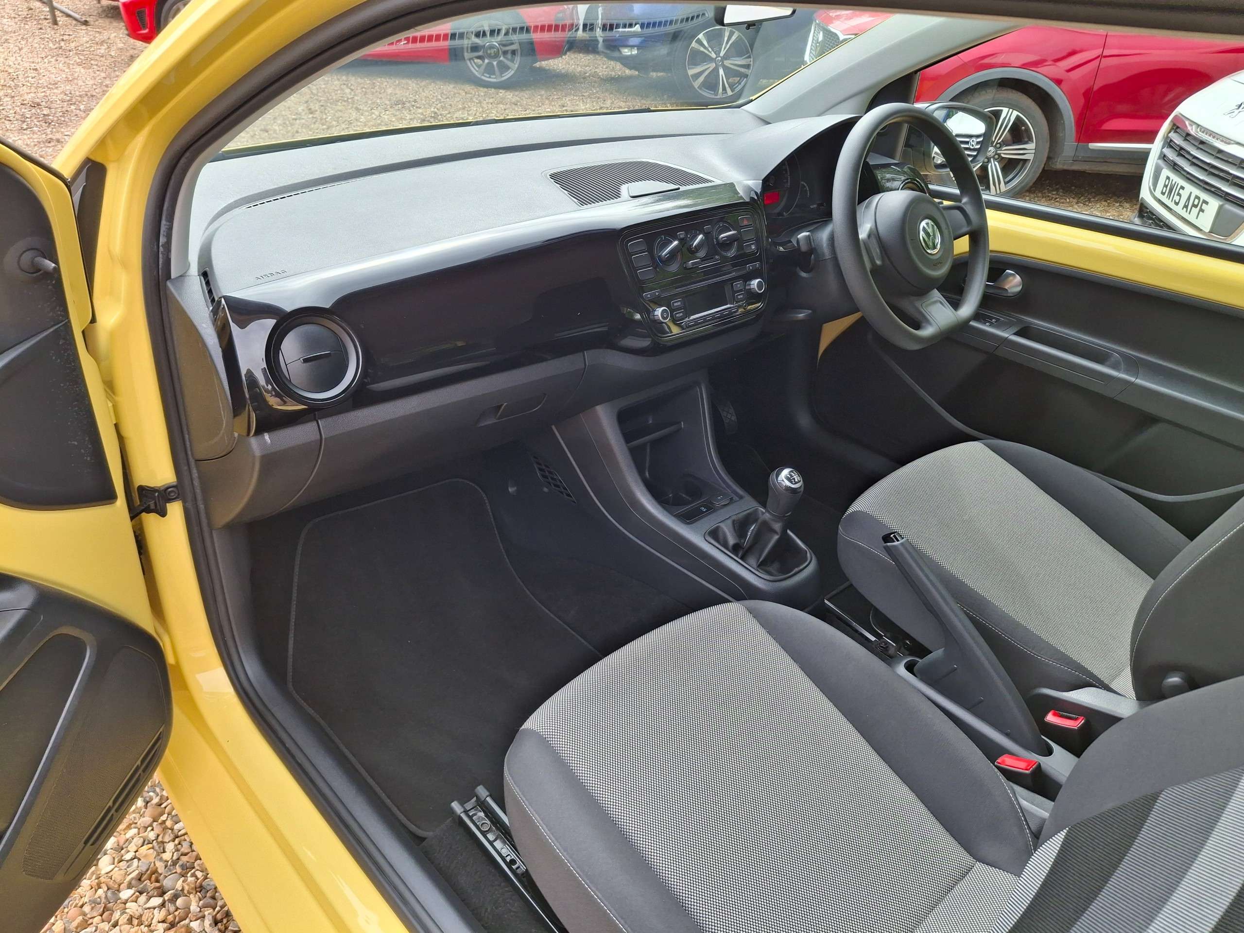 2016 VOLKSWAGEN UP! 2016 VOLKSWAGEN UP!