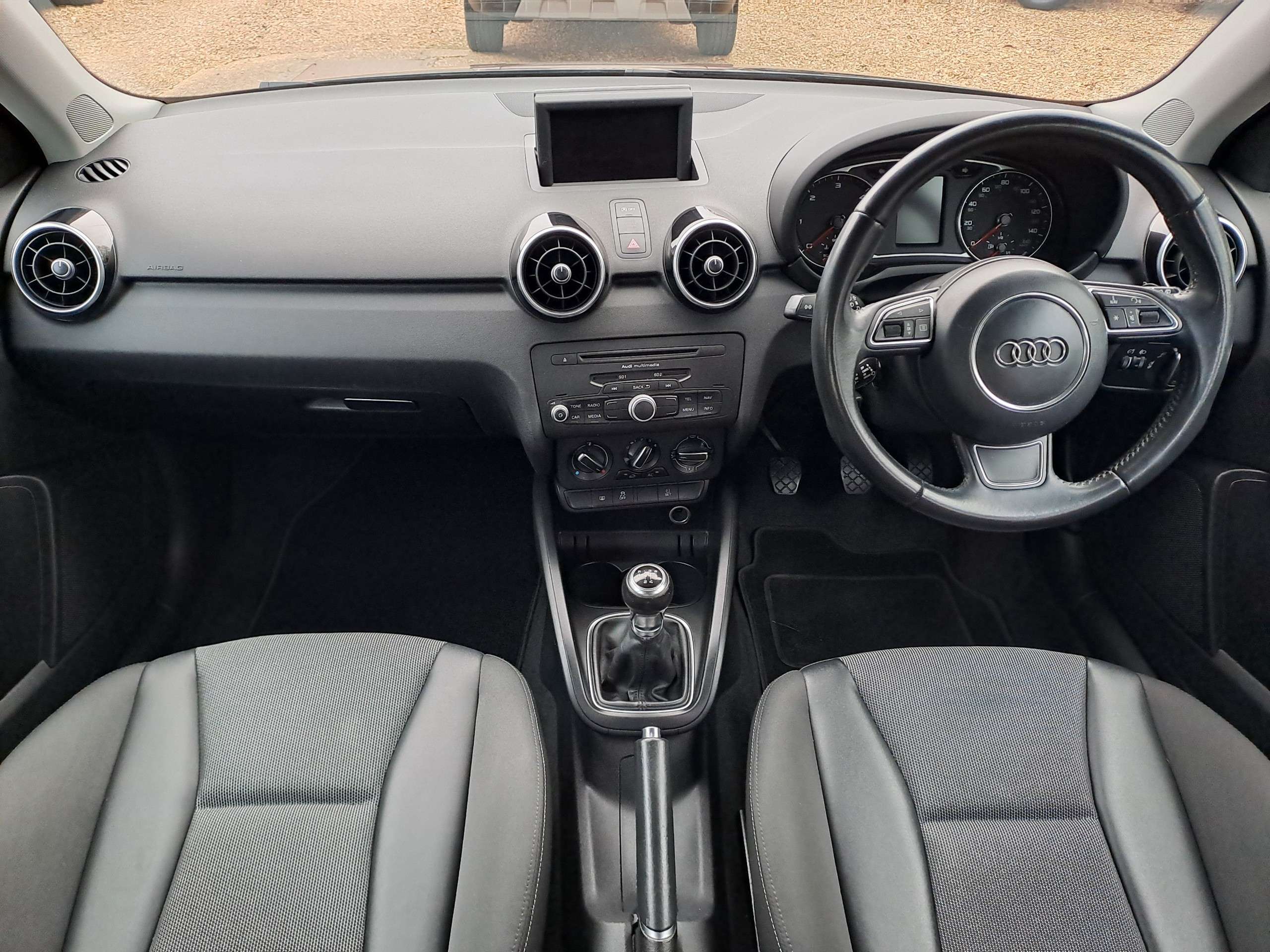 2014 AUDI A1 2014 AUDI A1