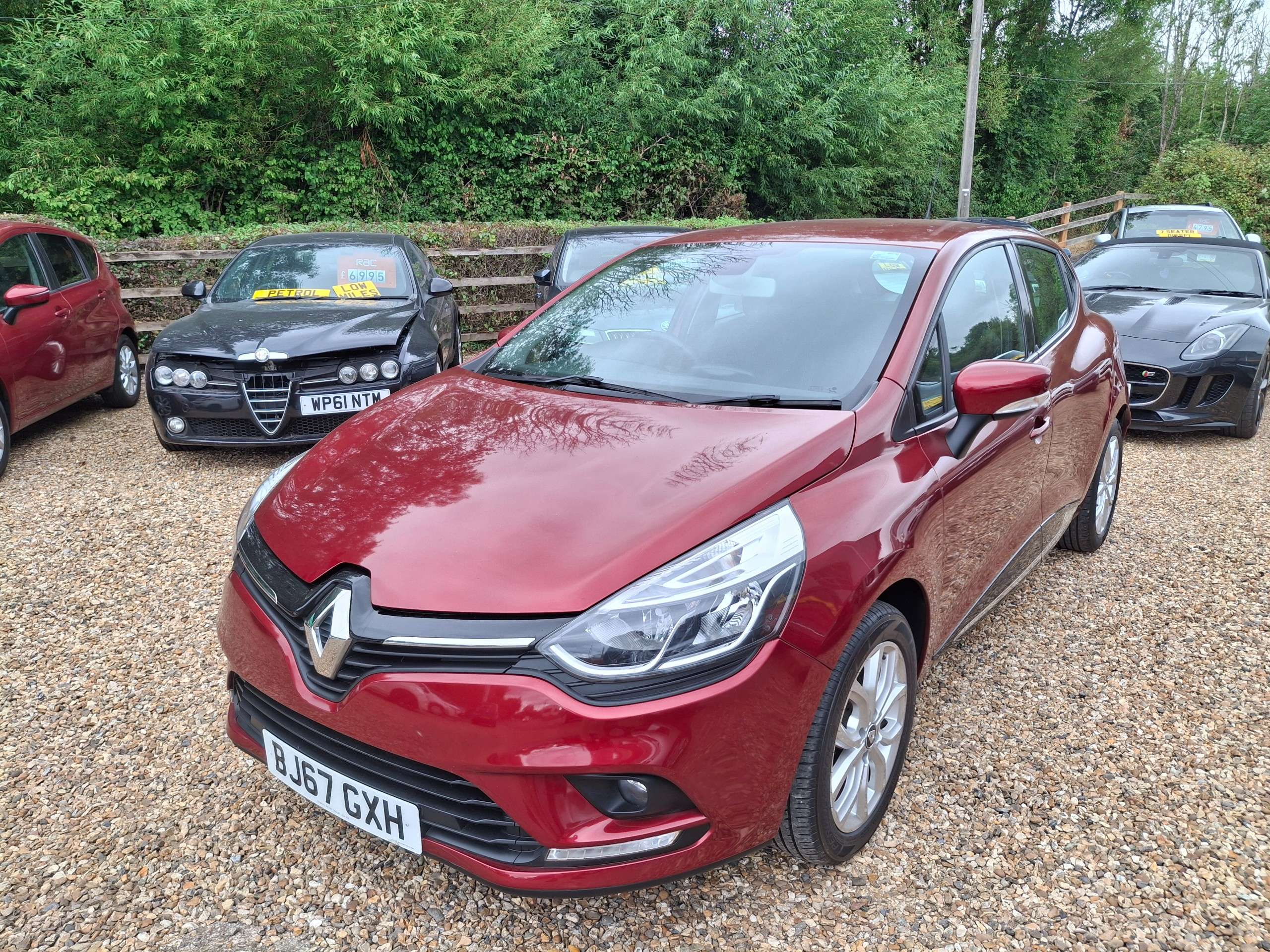 2017 RENAULT CLIO 2017 RENAULT CLIO
