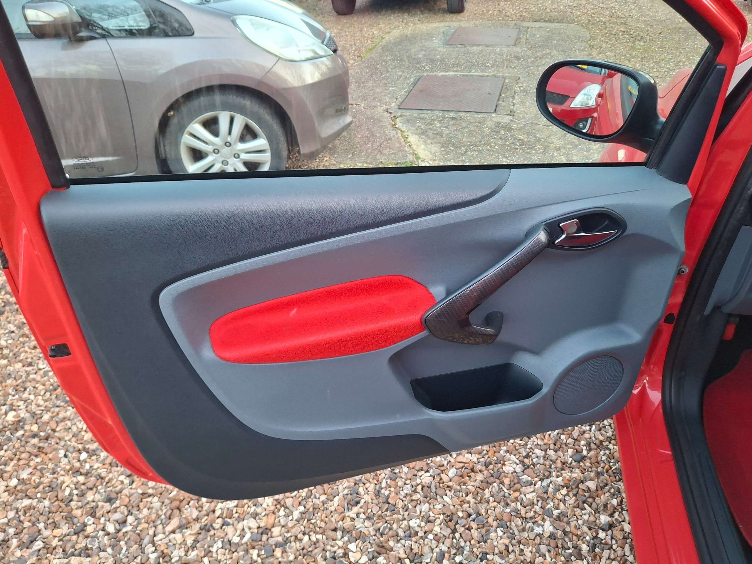 2012 FORD KA 2012 FORD KA
