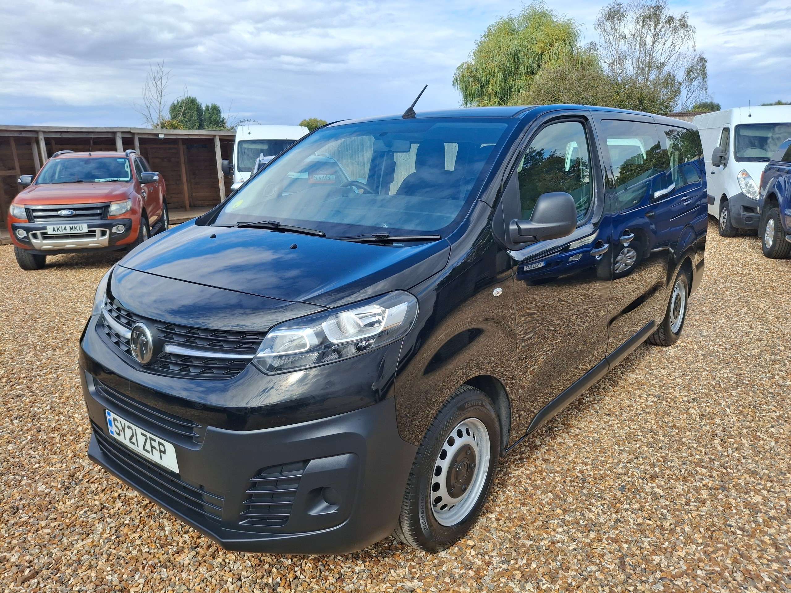 A 2021 VAUXHALL VIVARO 1.5 Turbo D Edition L MPV 5dr Diesel Manual LWB Euro 6 (s/s) (9 Seat) (120 ps) A 2021 VAUXHALL VIVARO 1.5 Turbo D Edition L MPV 5dr Diesel Manual LWB Euro 6 (s/s) (9 Seat) (120 ps)