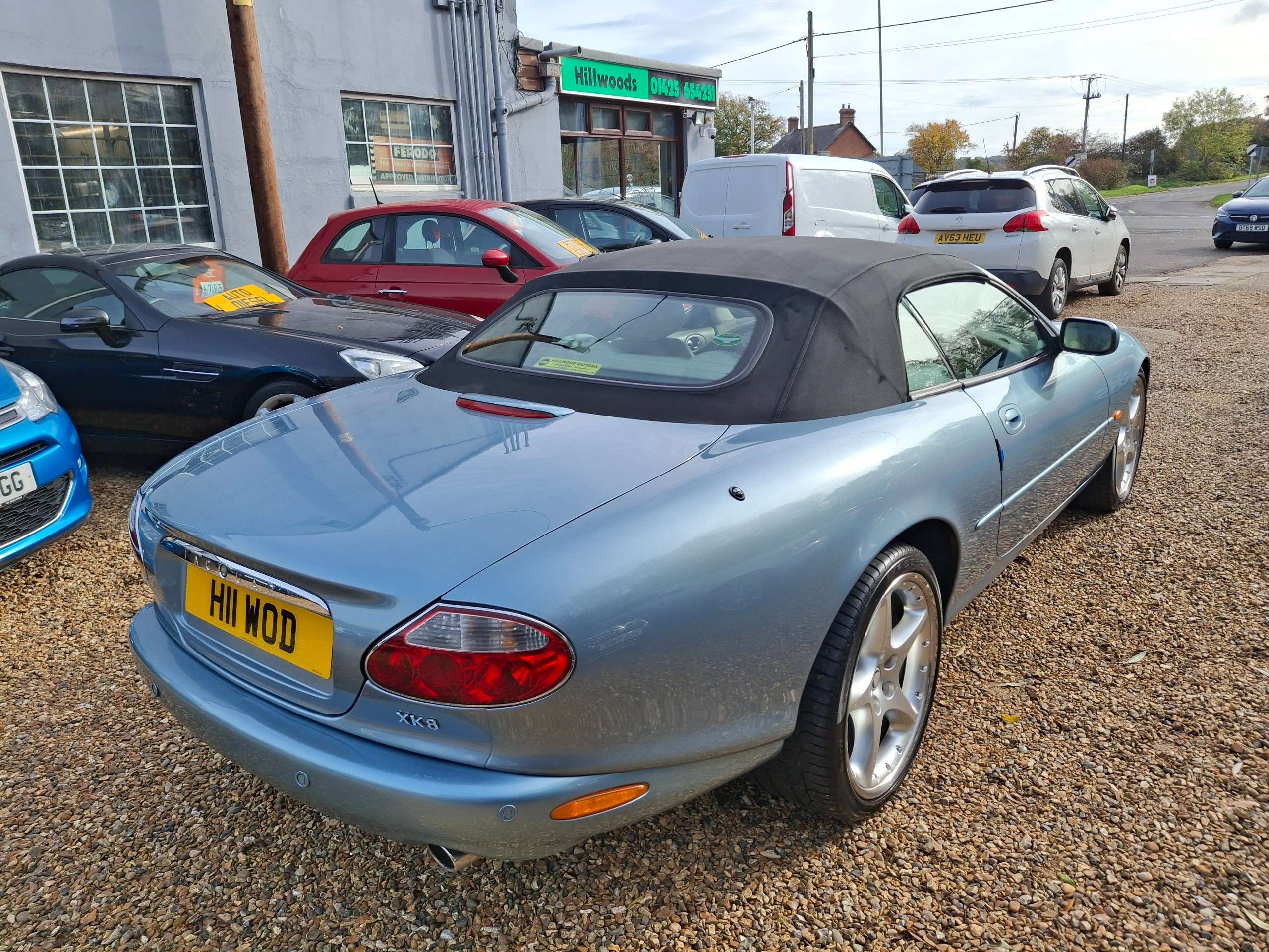 null JAGUAR XK8 null JAGUAR XK8