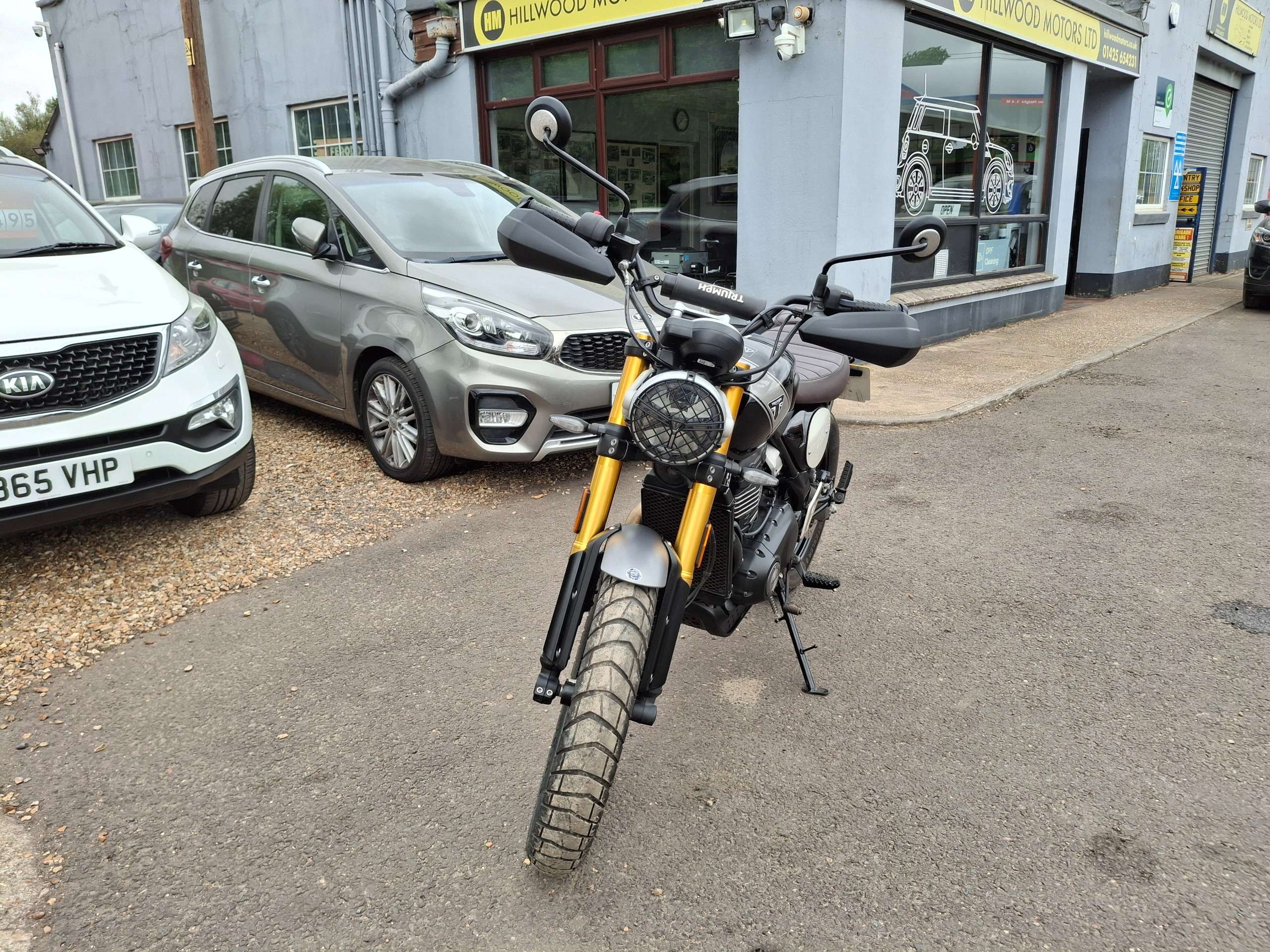 2024 TRIUMPH SCRAMBLER 2024 TRIUMPH SCRAMBLER