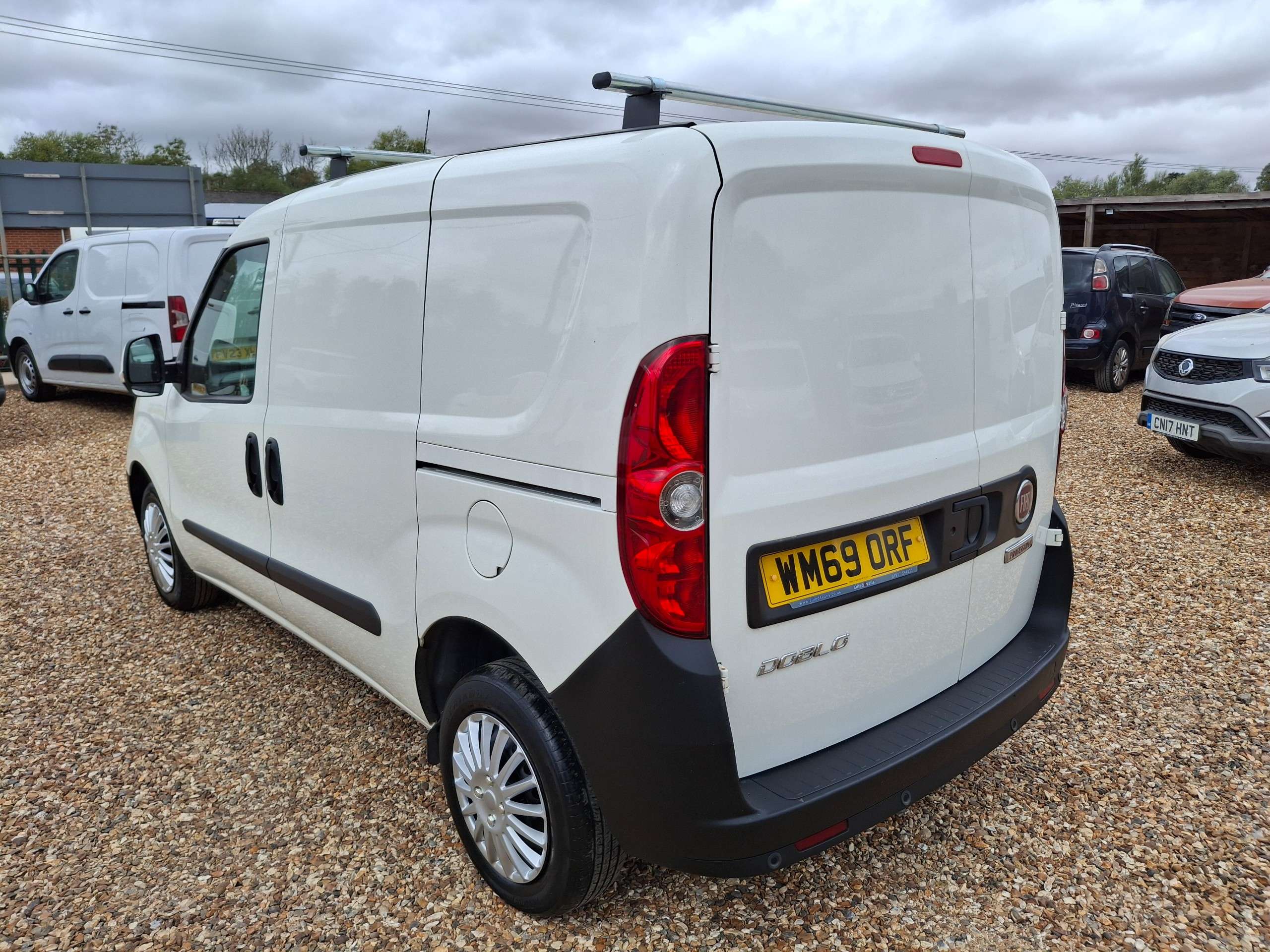 A 2020 FIAT DOBLO 1.3 MultiJetII Tecnico Panel Van 4dr Diesel Manual L1 H1 Euro 6 (s/s) (95 bhp) A 2020 FIAT DOBLO 1.3 MultiJetII Tecnico Panel Van 4dr Diesel Manual L1 H1 Euro 6 (s/s) (95 bhp)