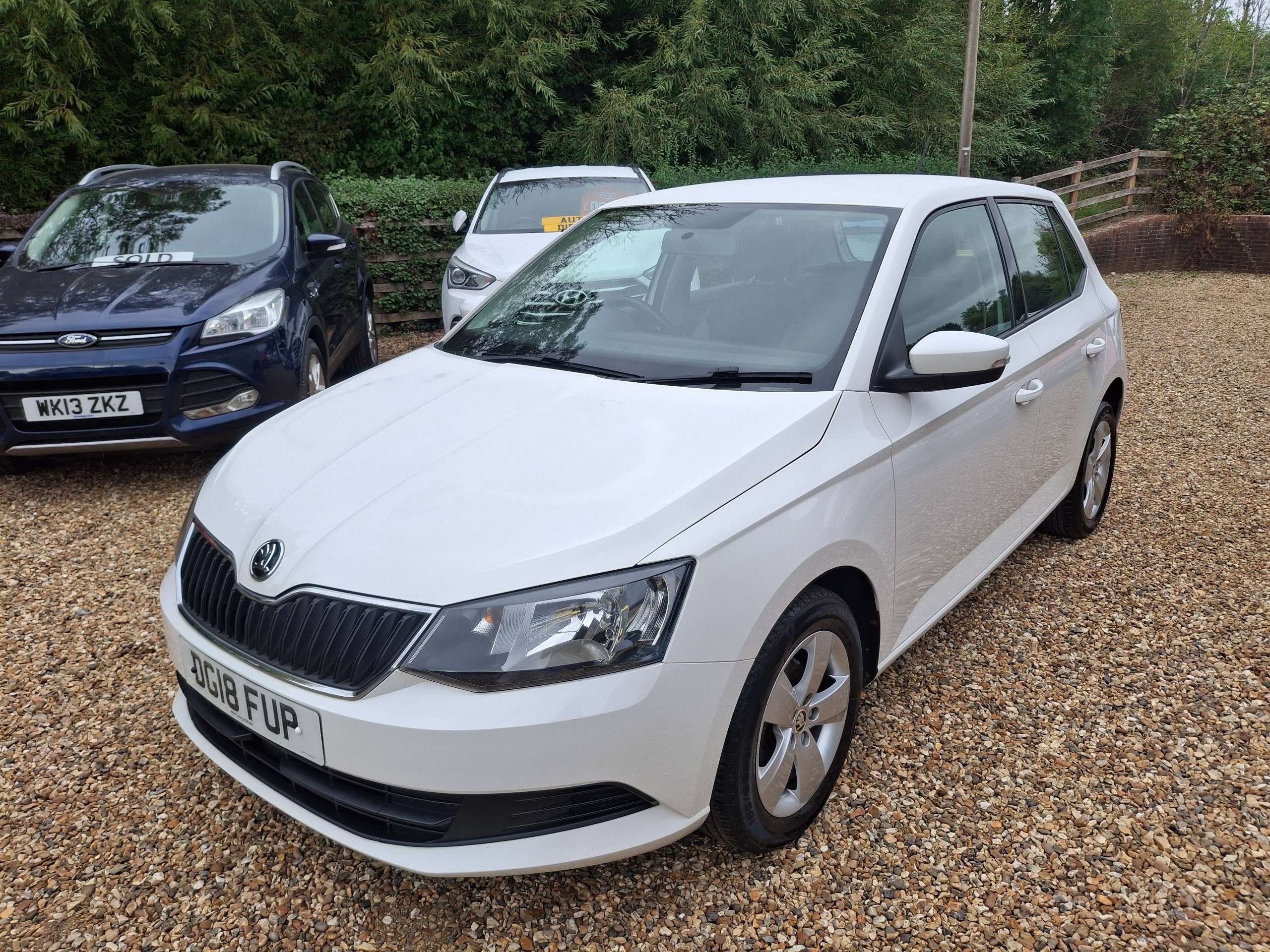 A 2018 SKODA FABIA 1.0 TSI SE Hatchback 5dr Petrol Manual Euro 6 (s/s) (95 ps) A 2018 SKODA FABIA 1.0 TSI SE Hatchback 5dr Petrol Manual Euro 6 (s/s) (95 ps)