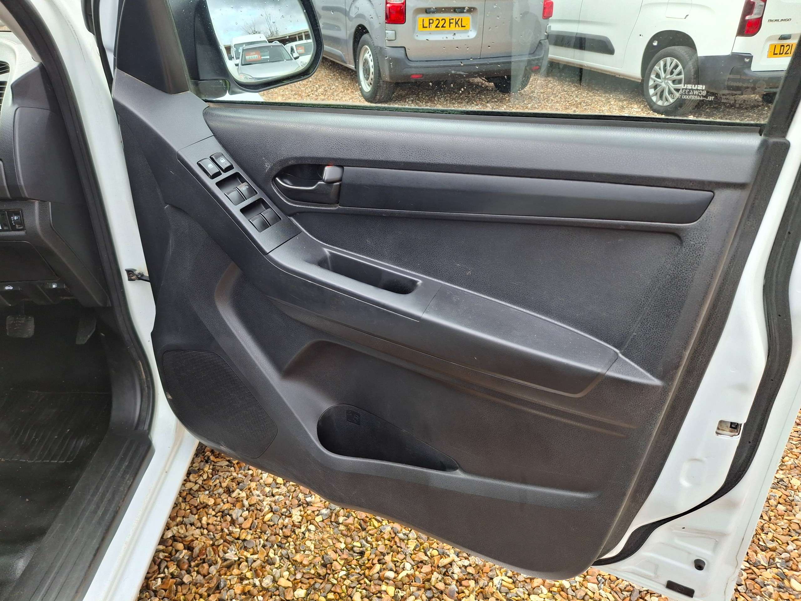 2018 ISUZU D-MAX 2018 ISUZU D-MAX