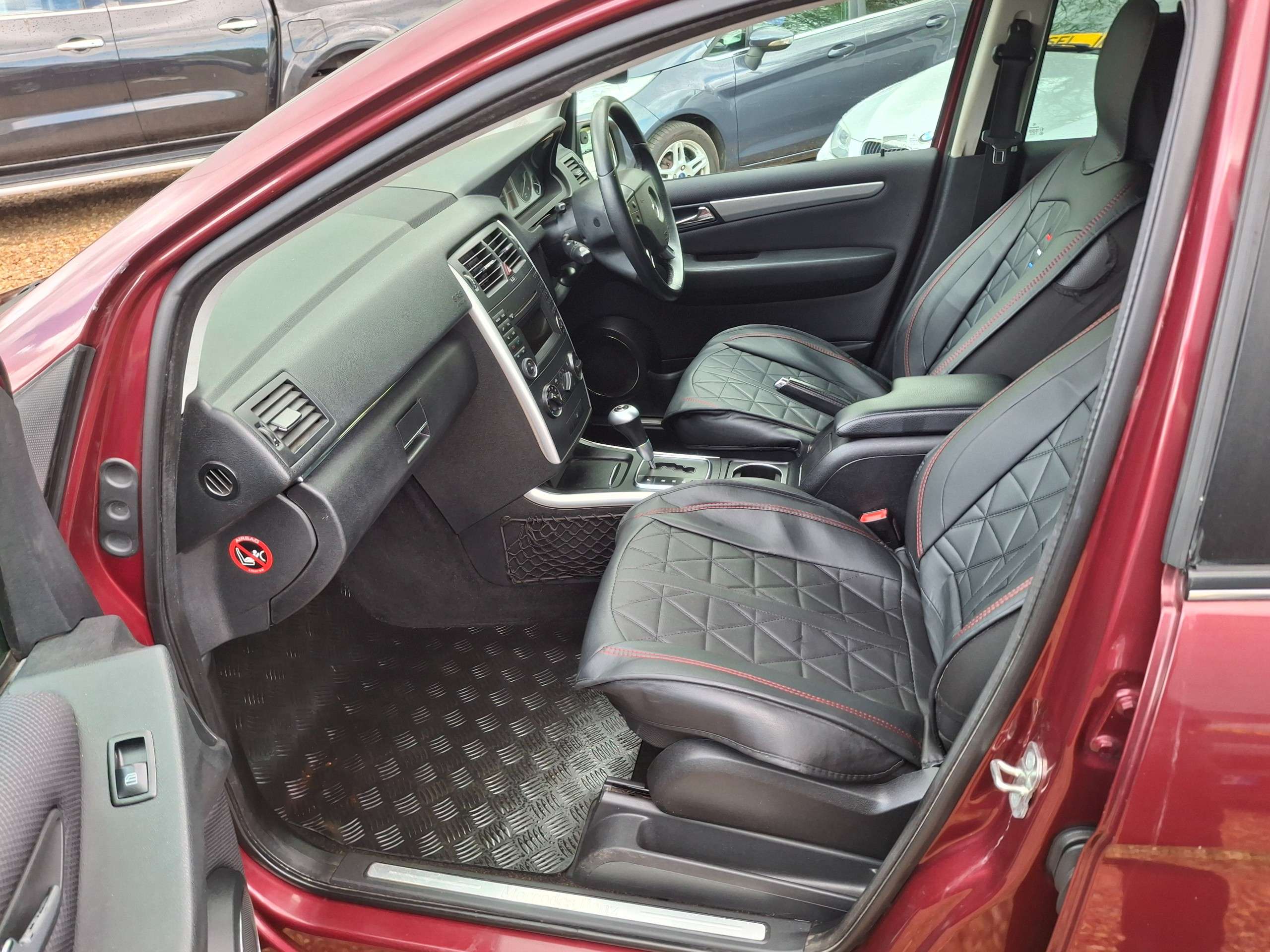 2011 MERCEDES-BENZ B CLASS 2011 MERCEDES-BENZ B CLASS