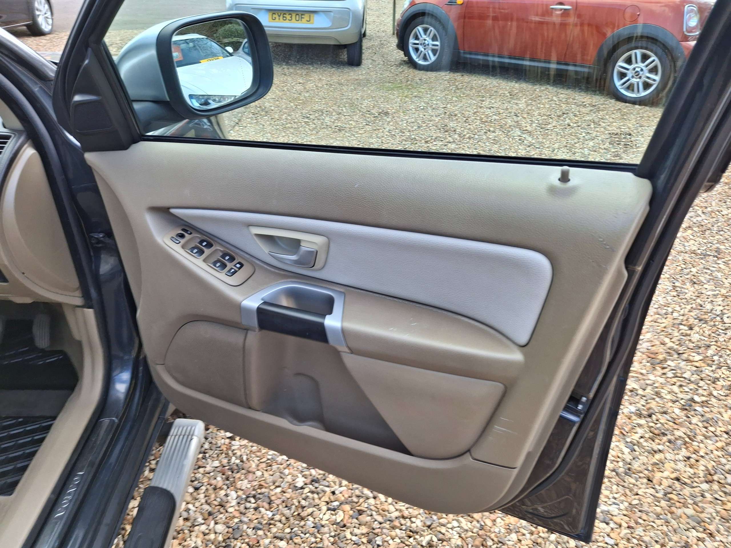 2010 VOLVO XC90 2010 VOLVO XC90