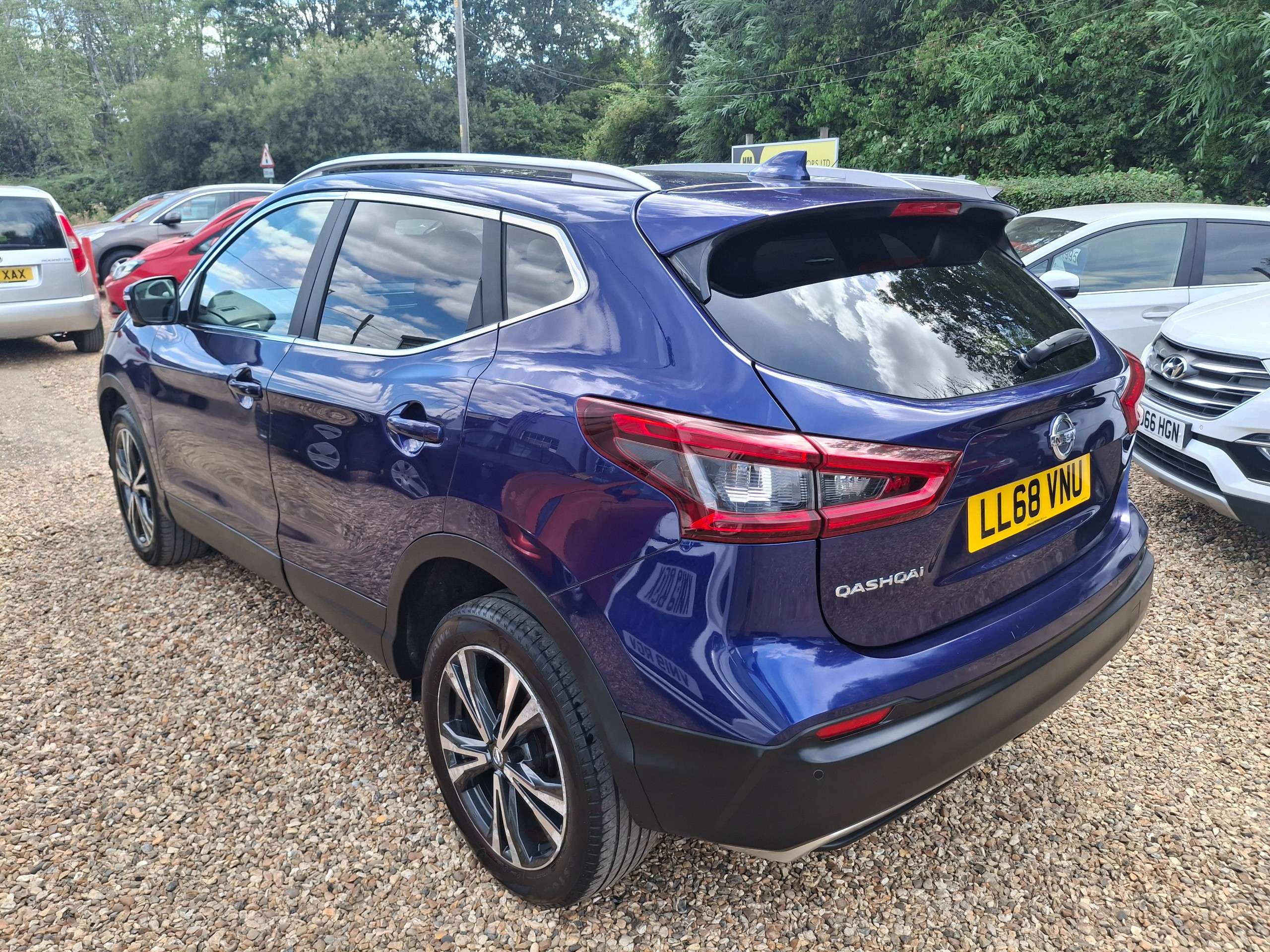 A 2018 NISSAN QASHQAI 1.5 dCi N-Connecta SUV 5dr Diesel Manual Euro 6 (s/s) (115 ps) A 2018 NISSAN QASHQAI 1.5 dCi N-Connecta SUV 5dr Diesel Manual Euro 6 (s/s) (115 ps)