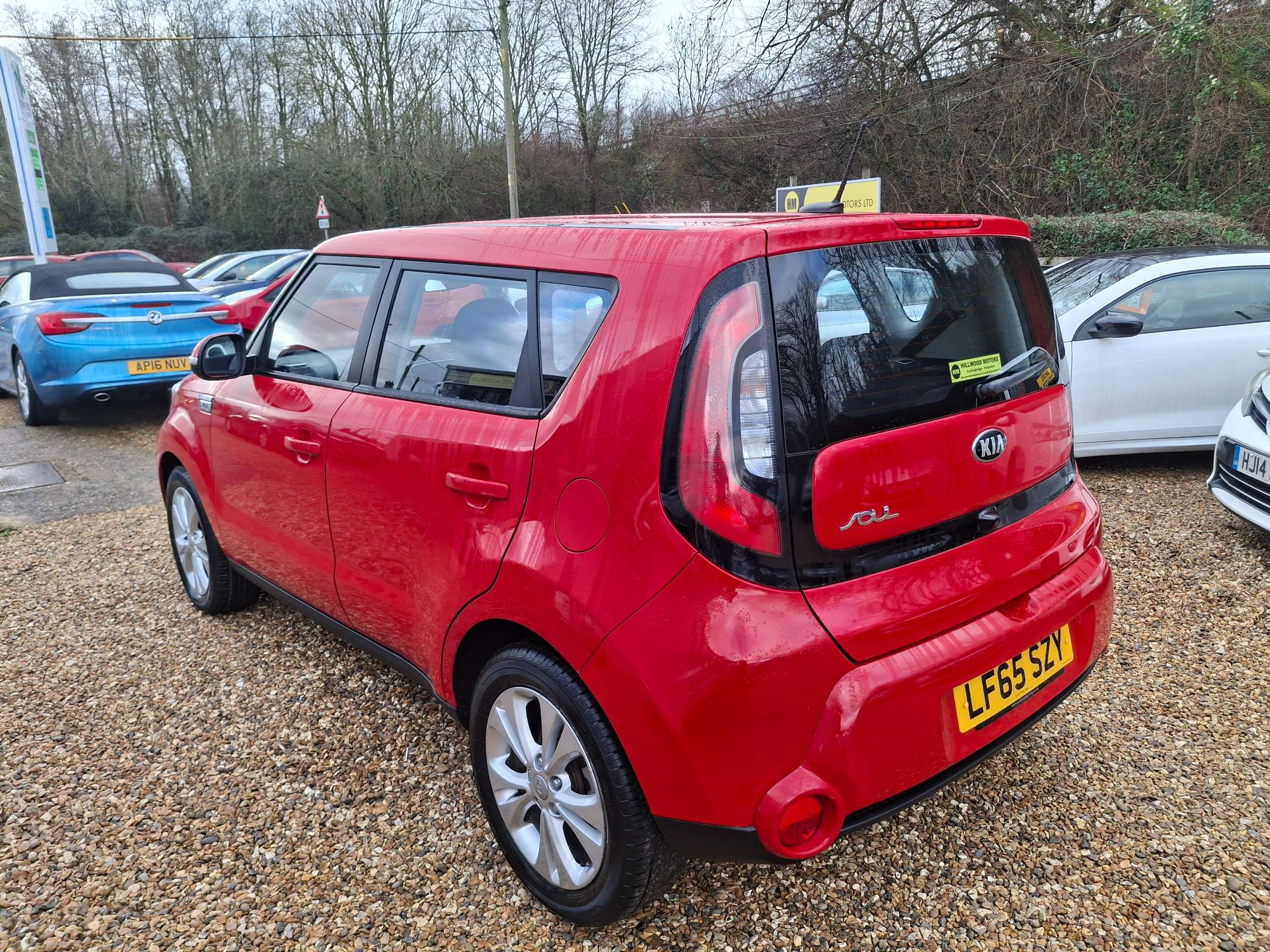 A 2015 KIA SOUL 1.6 GDi Connect SUV 5dr Petrol Manual Euro 6 (130 bhp) A 2015 KIA SOUL 1.6 GDi Connect SUV 5dr Petrol Manual Euro 6 (130 bhp)