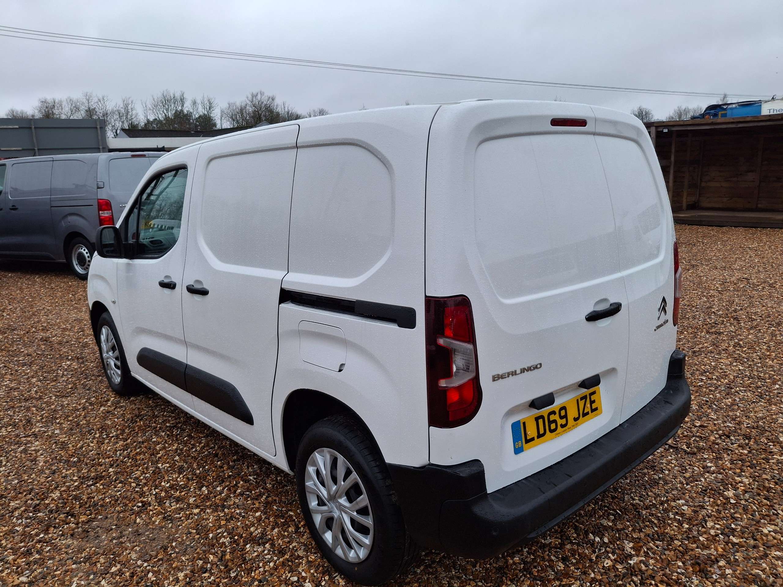 A 2020 CITROEN BERLINGO 1.5 BlueHDi 1000 Enterprise M Panel Van 5dr Diesel Manual SWB Euro 6 (s/s) (100 ps) A 2020 CITROEN BERLINGO 1.5 BlueHDi 1000 Enterprise M Panel Van 5dr Diesel Manual SWB Euro 6 (s/s) (100 ps)
