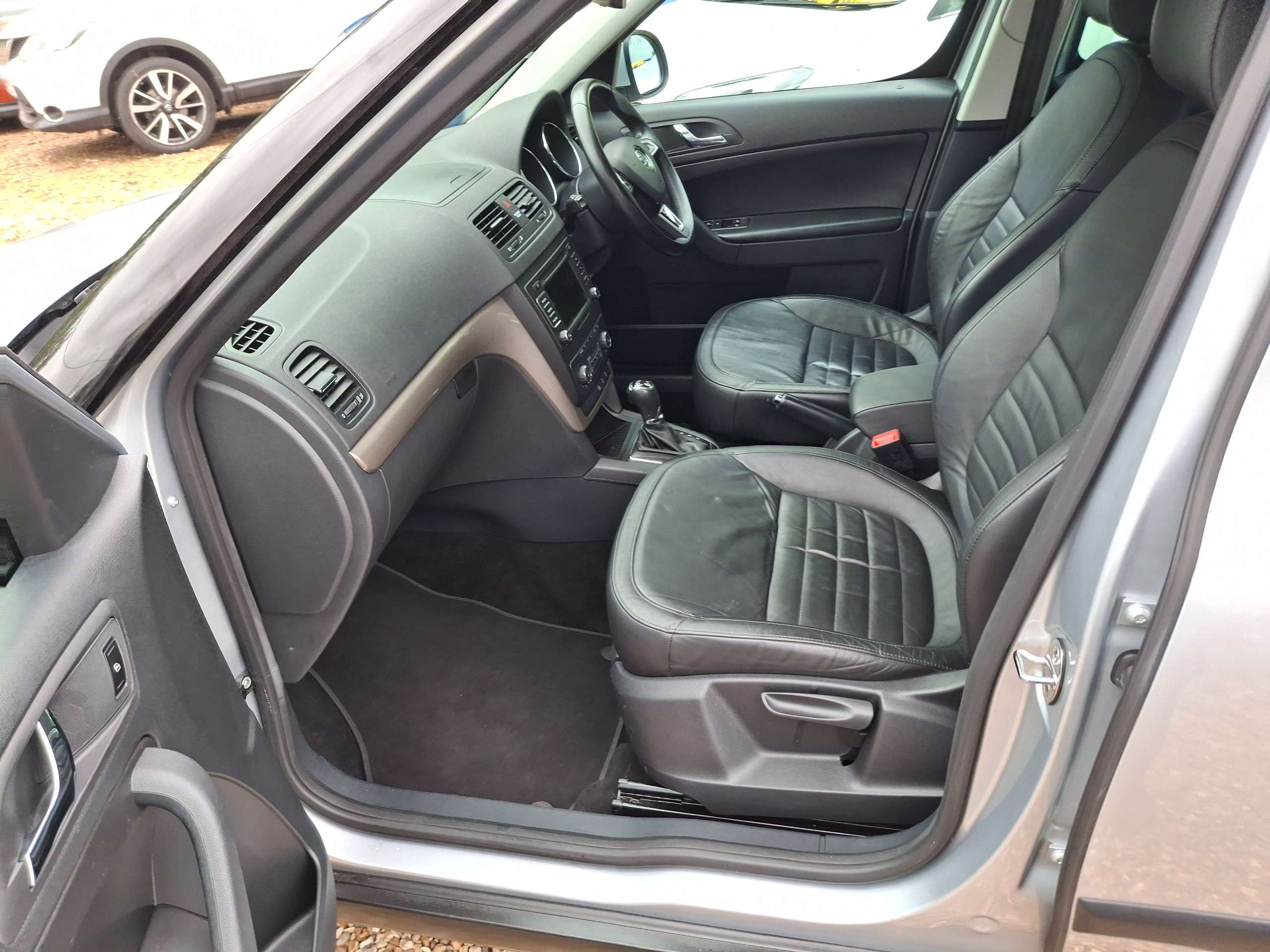 2014 SKODA YETI 2014 SKODA YETI