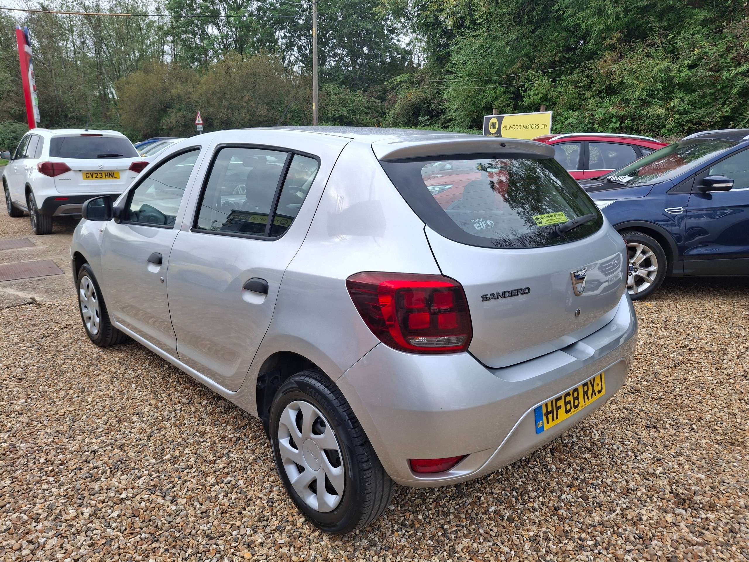 A 2018 DACIA SANDERO 1.0 SCe Ambiance Hatchback 5dr Petrol Manual Euro 6 (75 ps) A 2018 DACIA SANDERO 1.0 SCe Ambiance Hatchback 5dr Petrol Manual Euro 6 (75 ps)