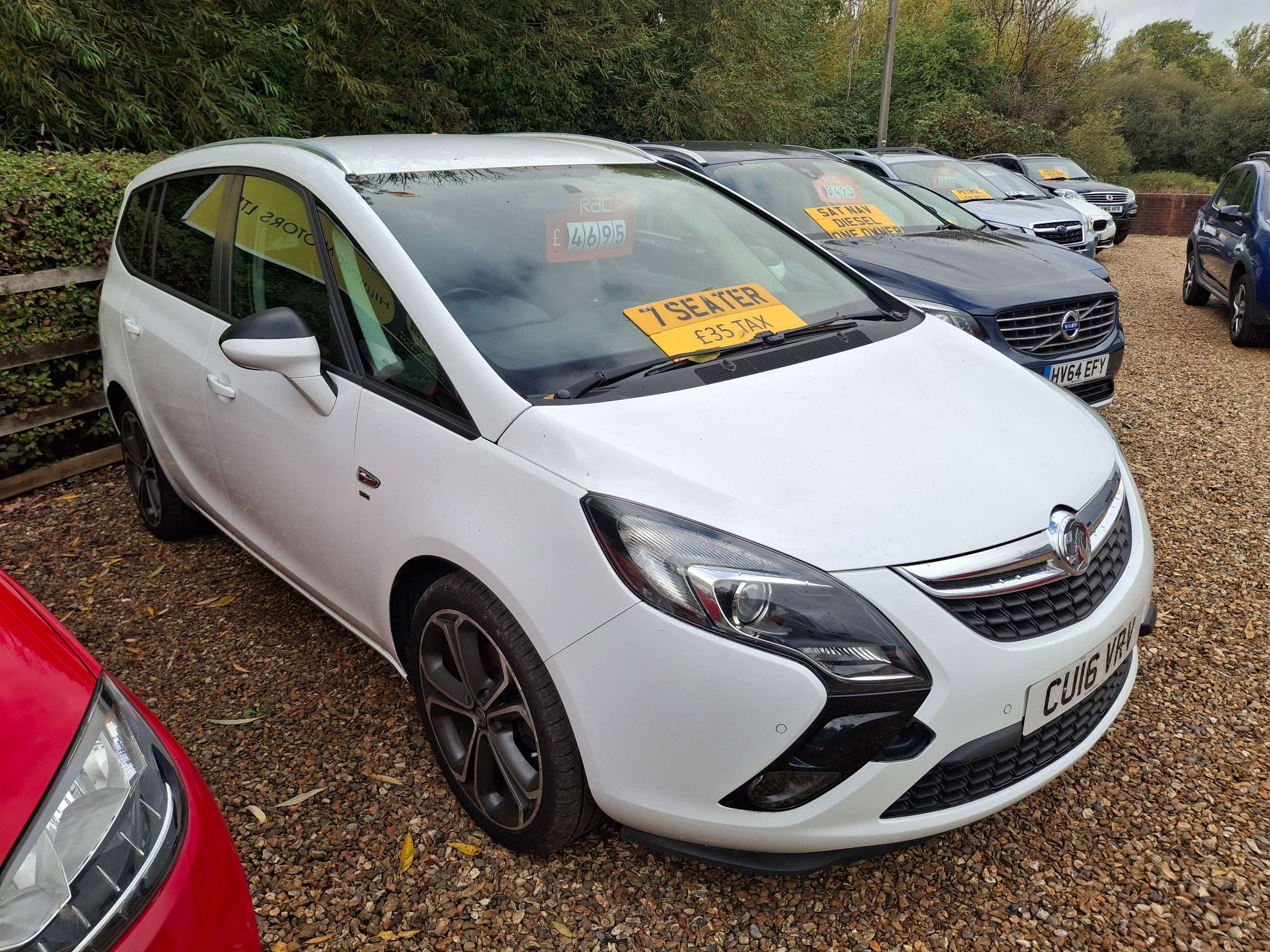A 2016 VAUXHALL ZAFIRA TOURER 1.6 CDTi ecoFLEX SRi MPV 5dr Diesel Manual Euro 6 (s/s) (136 ps) A 2016 VAUXHALL ZAFIRA TOURER 1.6 CDTi ecoFLEX SRi MPV 5dr Diesel Manual Euro 6 (s/s) (136 ps)