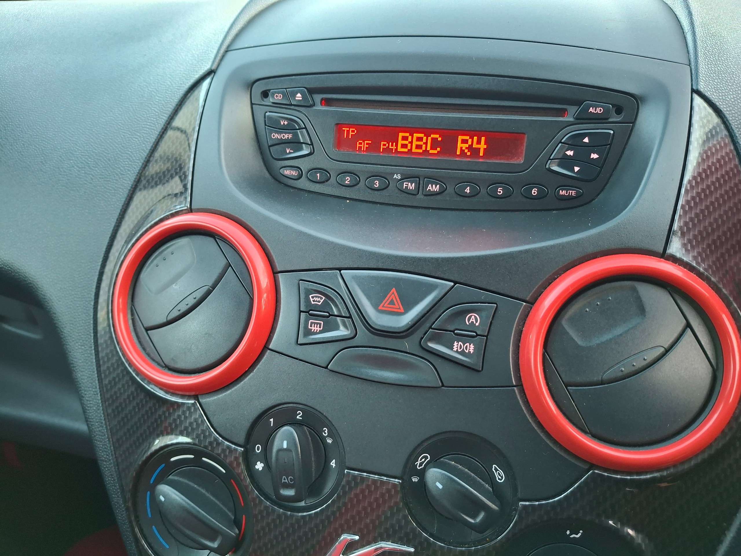 2012 FORD KA 2012 FORD KA