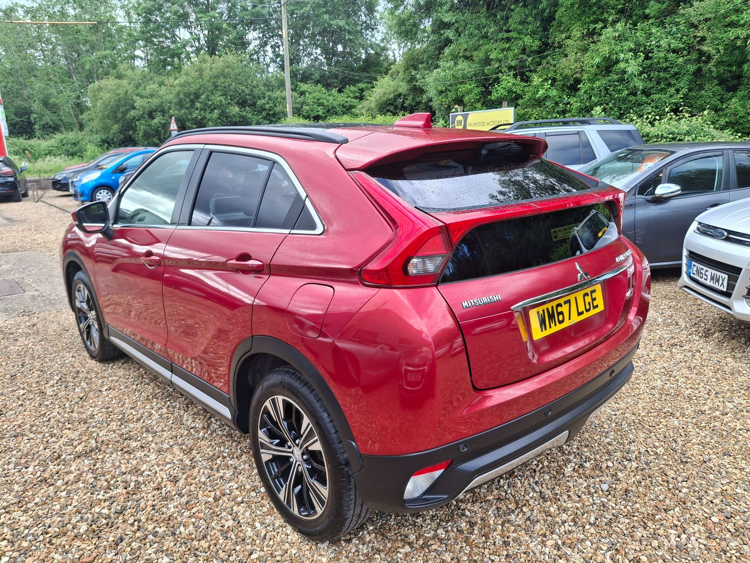 A 2017 MITSUBISHI ECLIPSE CROSS 1.5T 4 SUV 5dr Petrol Manual Euro 6 (s/s) (163 ps) A 2017 MITSUBISHI ECLIPSE CROSS 1.5T 4 SUV 5dr Petrol Manual Euro 6 (s/s) (163 ps)