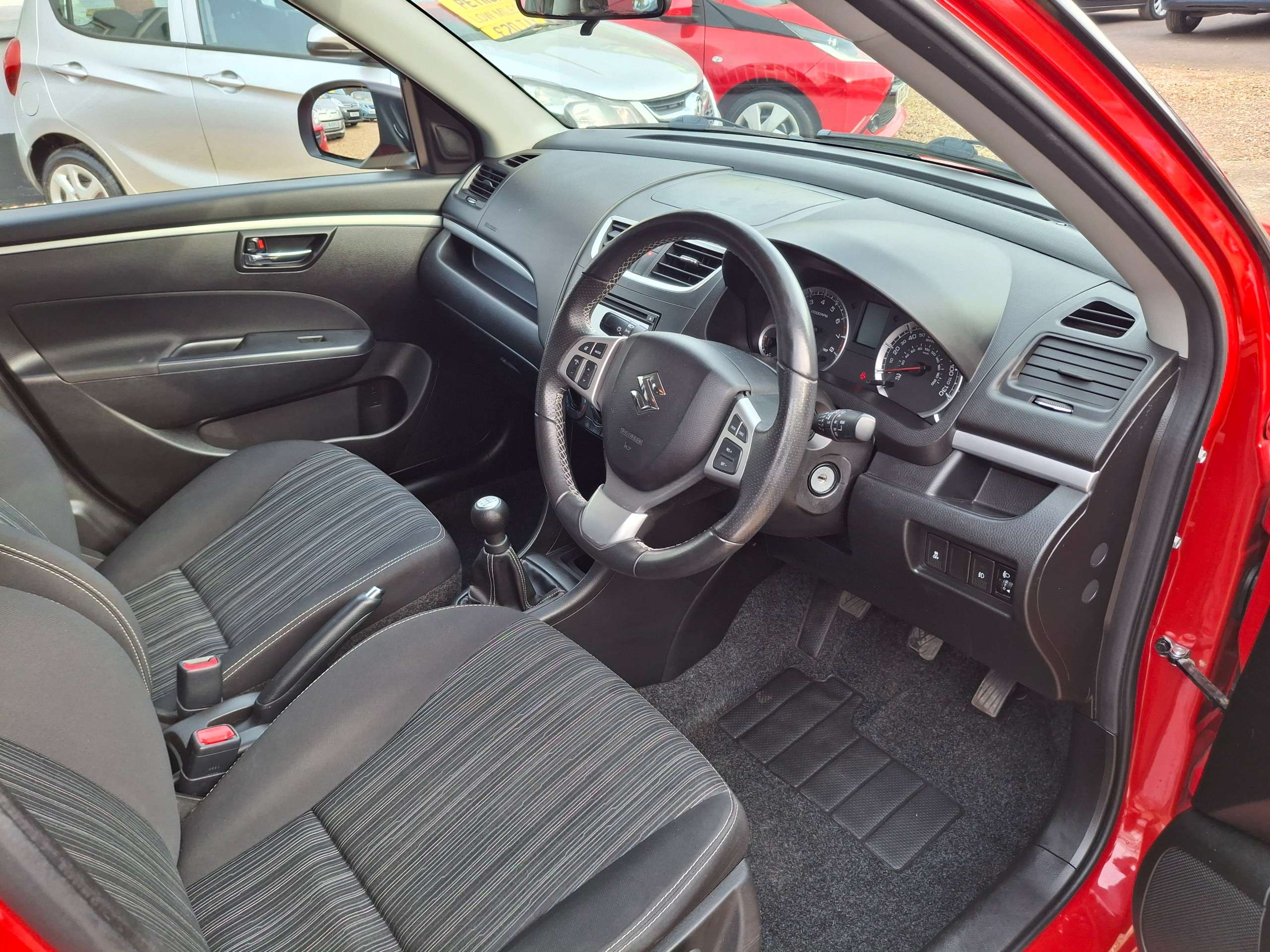 2016 SUZUKI SWIFT 2016 SUZUKI SWIFT