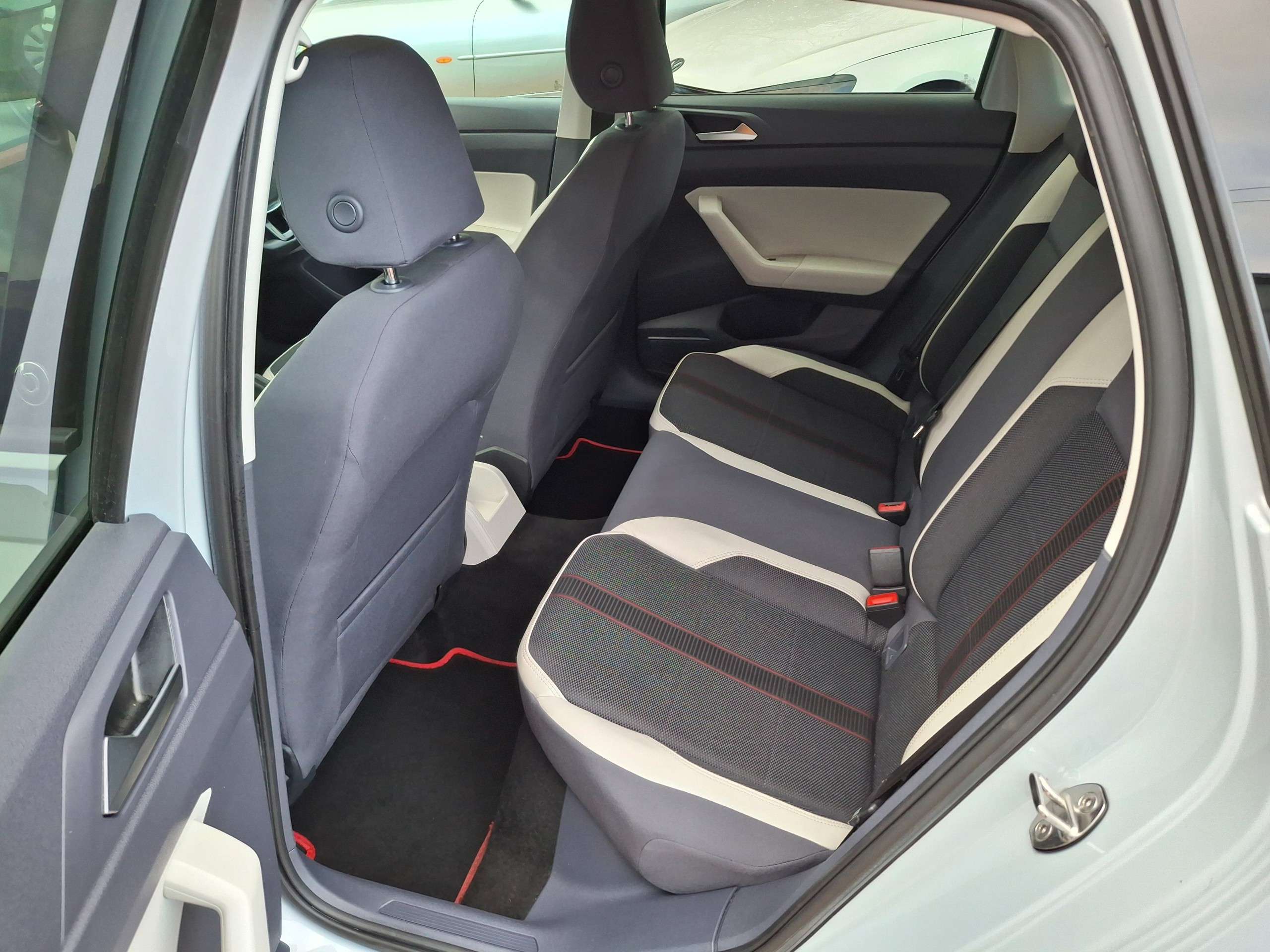 2018 VOLKSWAGEN POLO 2018 VOLKSWAGEN POLO