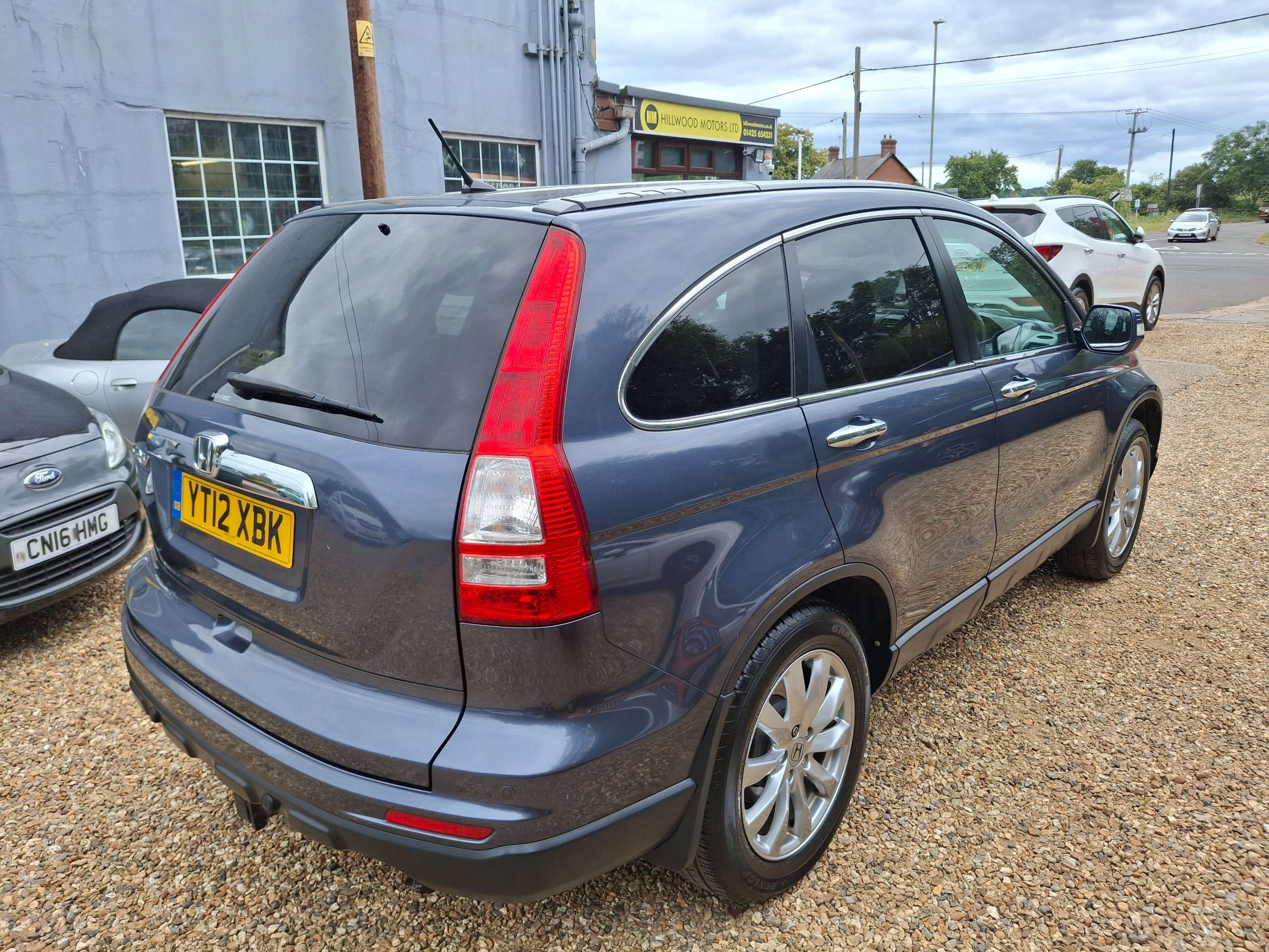 A 2012 HONDA CR-V 2.2 i-DTEC ES SUV 5dr Diesel Manual 4WD Euro 5 (150 ps) A 2012 HONDA CR-V 2.2 i-DTEC ES SUV 5dr Diesel Manual 4WD Euro 5 (150 ps)