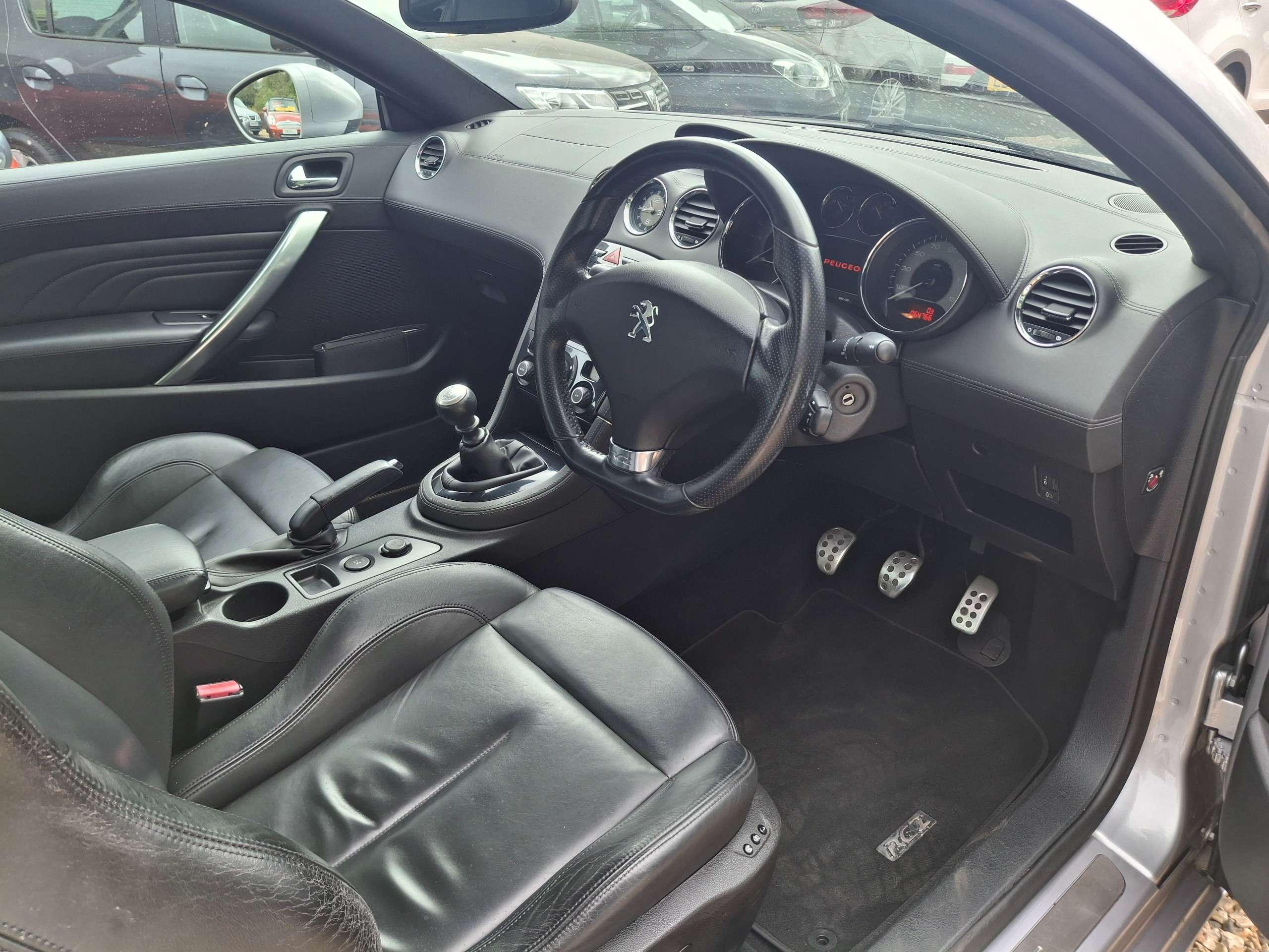 2013 PEUGEOT RCZ 2013 PEUGEOT RCZ
