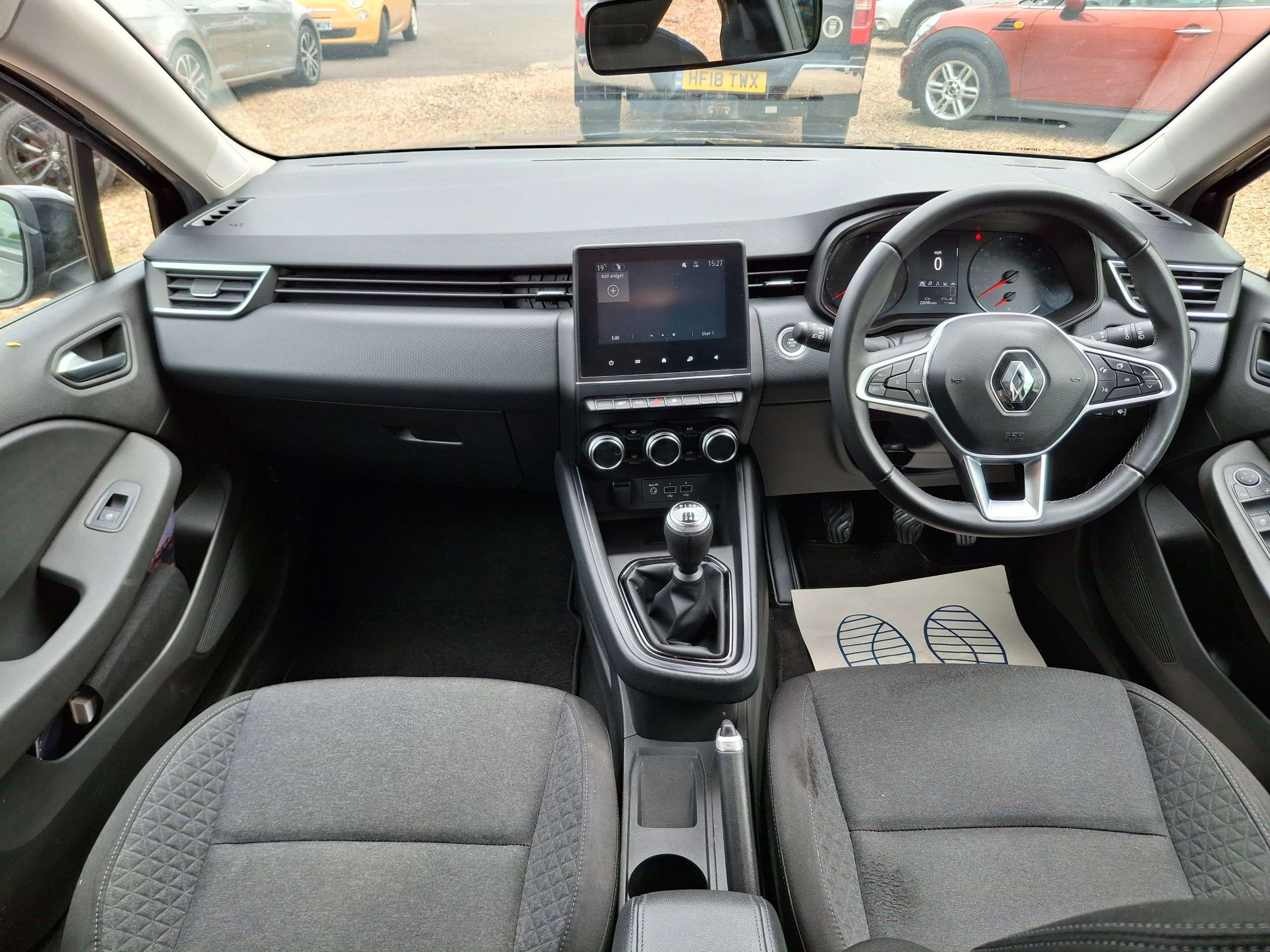2022 RENAULT CLIO 2022 RENAULT CLIO