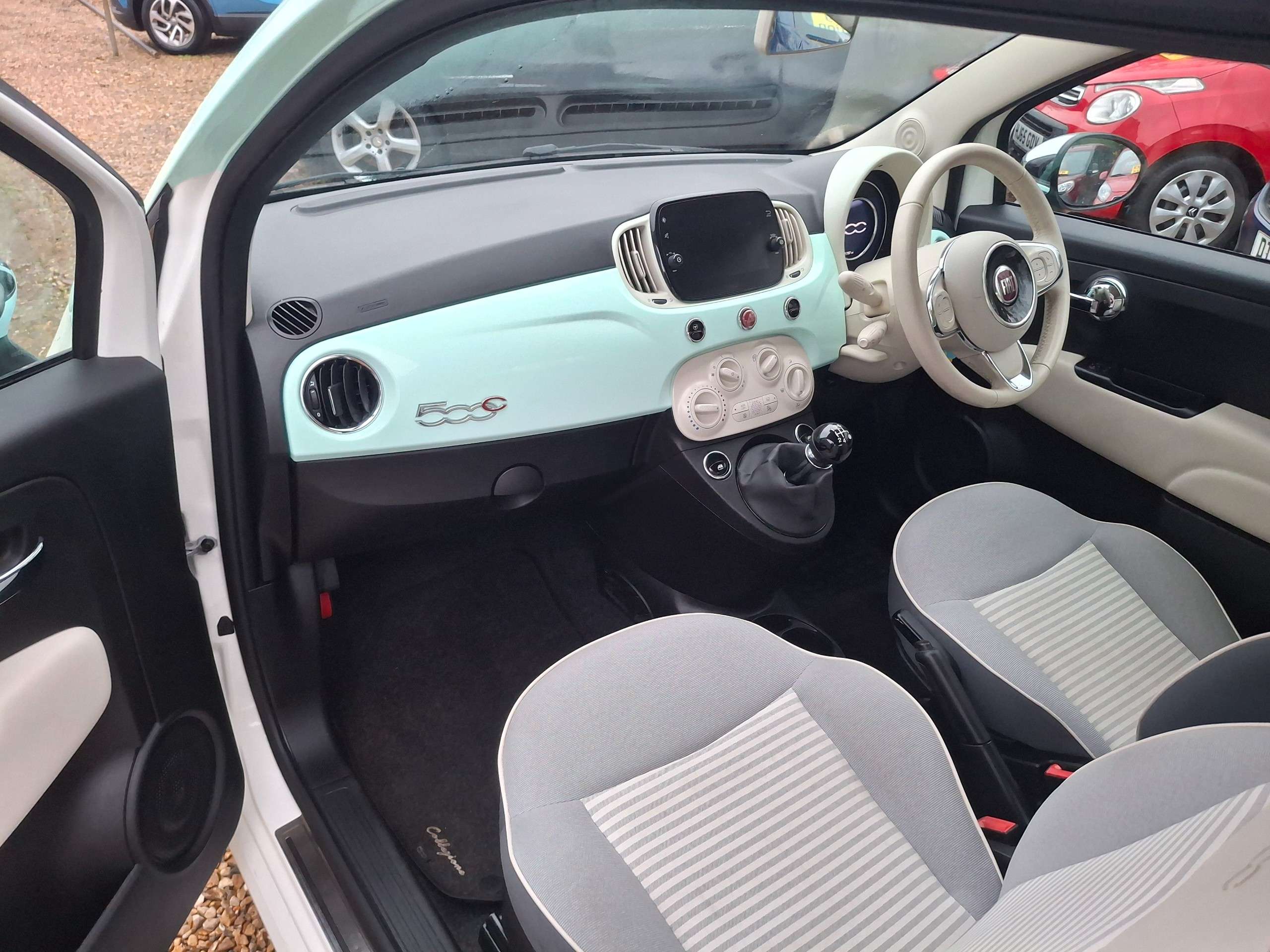 2019 FIAT 500C 2019 FIAT 500C