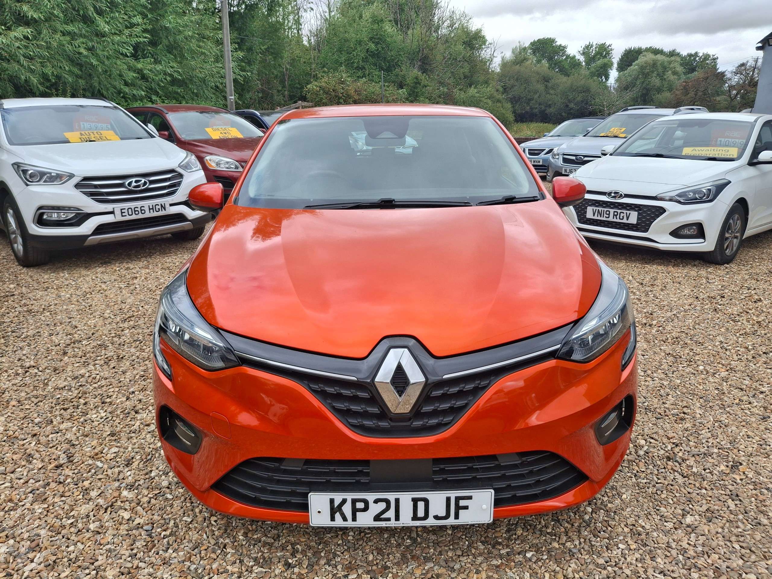 2021 RENAULT CLIO 2021 RENAULT CLIO