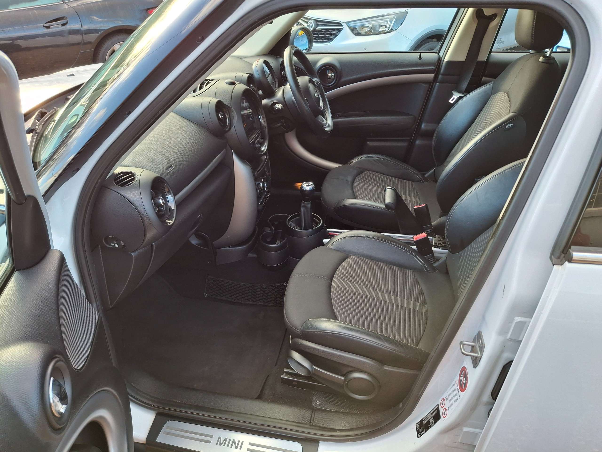 2014 MINI COUNTRYMAN 2014 MINI COUNTRYMAN