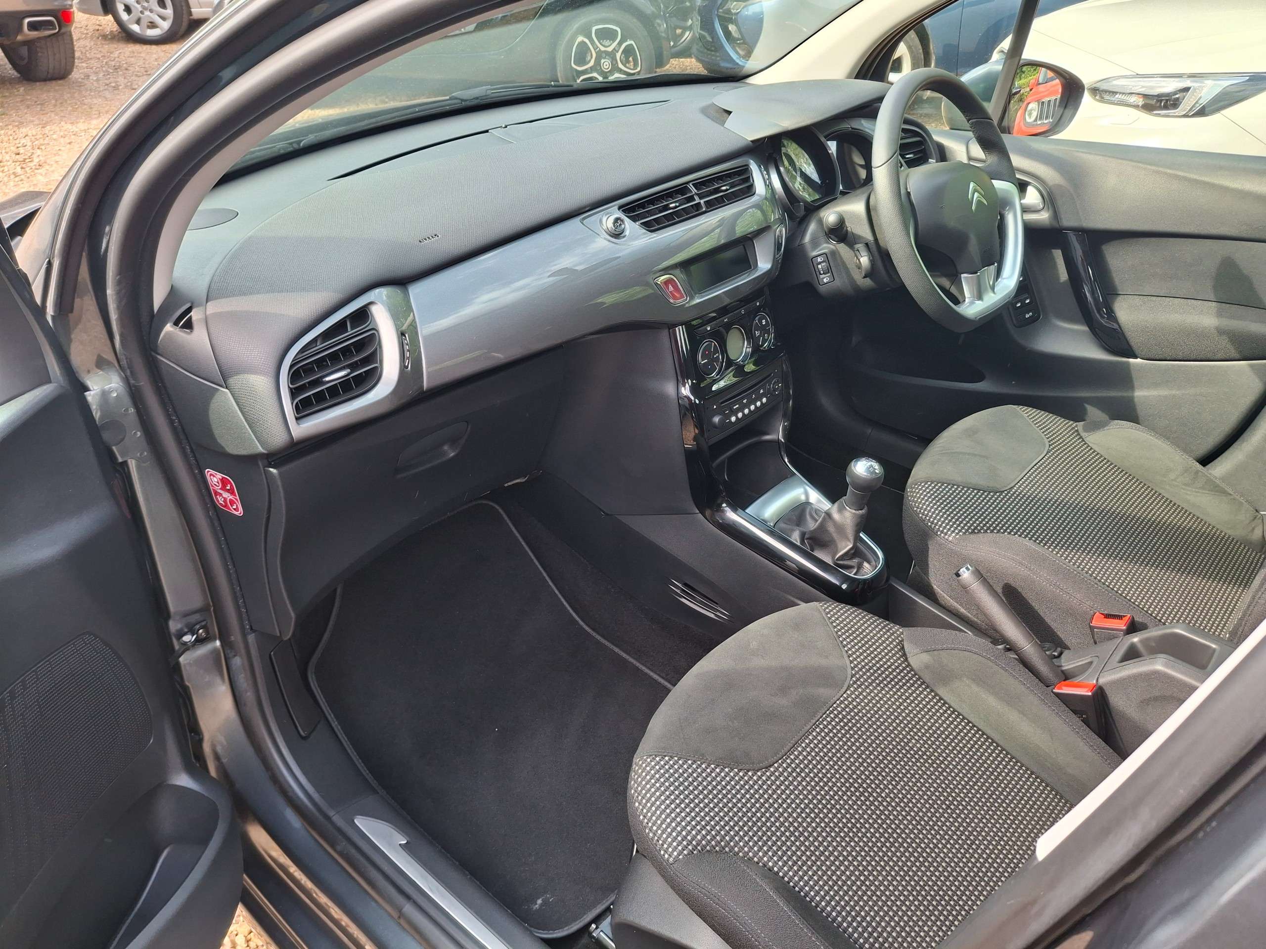 2015 CITROEN C3 2015 CITROEN C3
