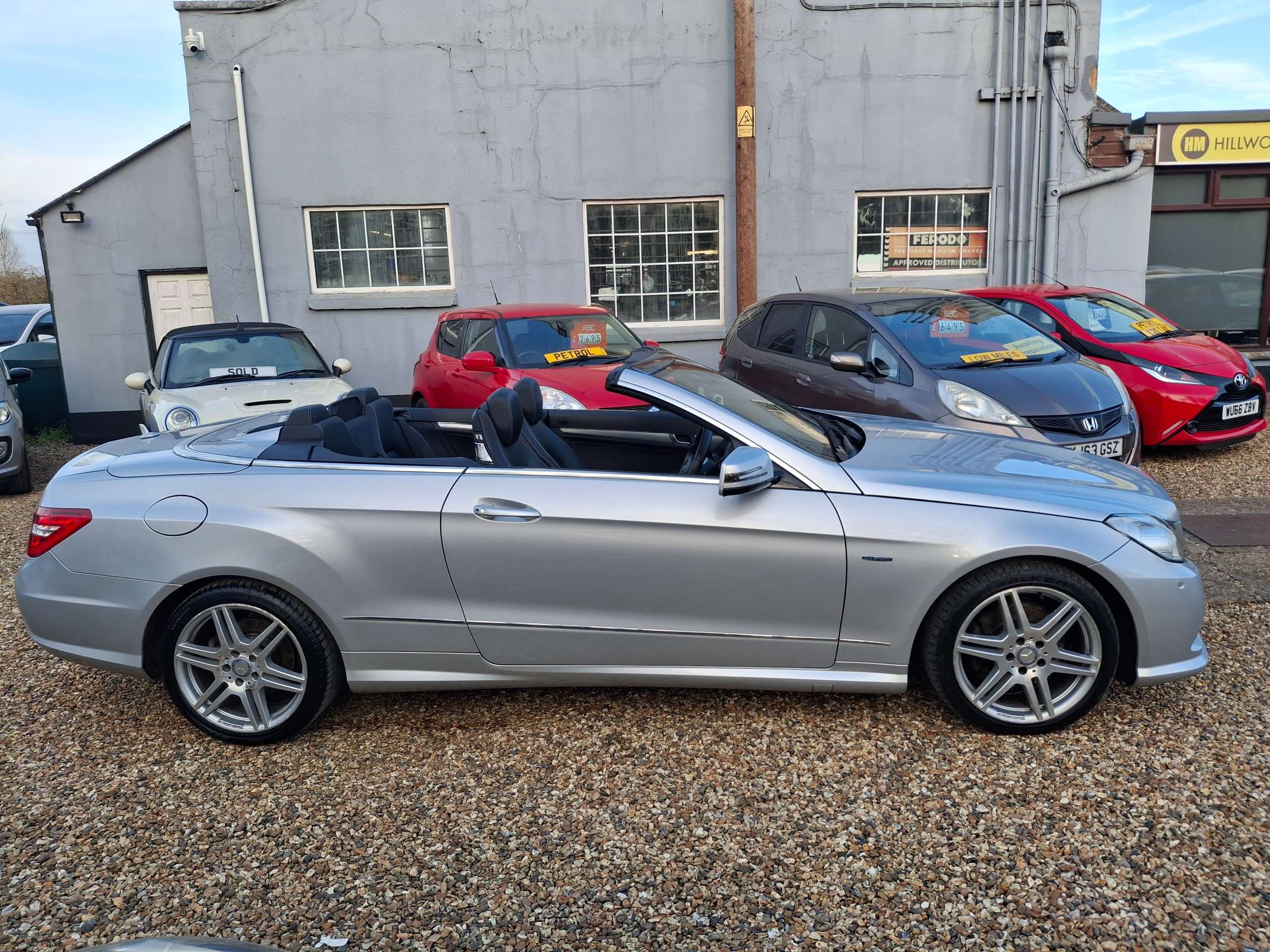 2012 MERCEDES-BENZ E CLASS 2012 MERCEDES-BENZ E CLASS