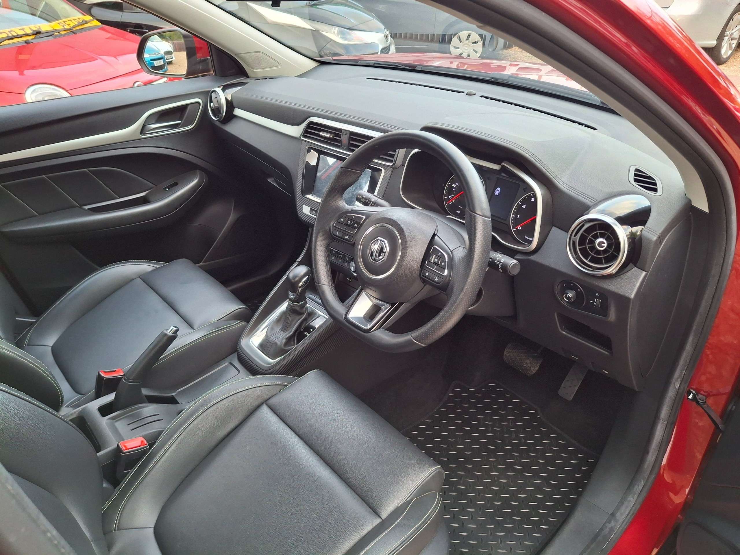 2020 MG ZS 2020 MG ZS